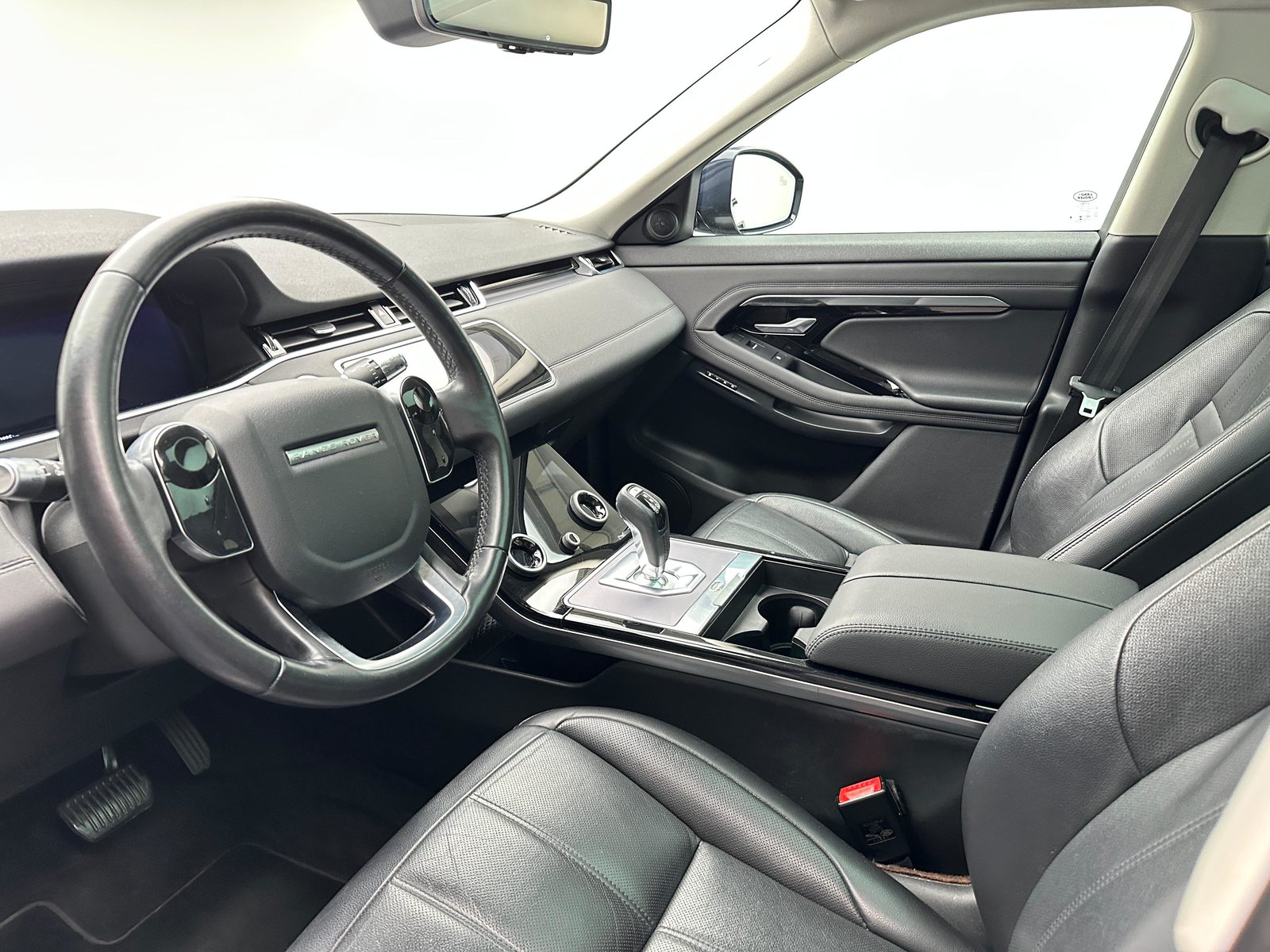 LAND ROVER Range Rover Evoque 2.0 T 250 SE, Mild-Hybrid Petrol/Electric, Second hand / Used, Automatic - 6