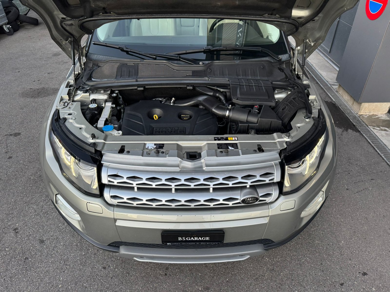 LAND ROVER Range Rover Evoque 2.0 Si4 Prestige AT6, Benzin, Occasion / Gebraucht, Automatik - 4