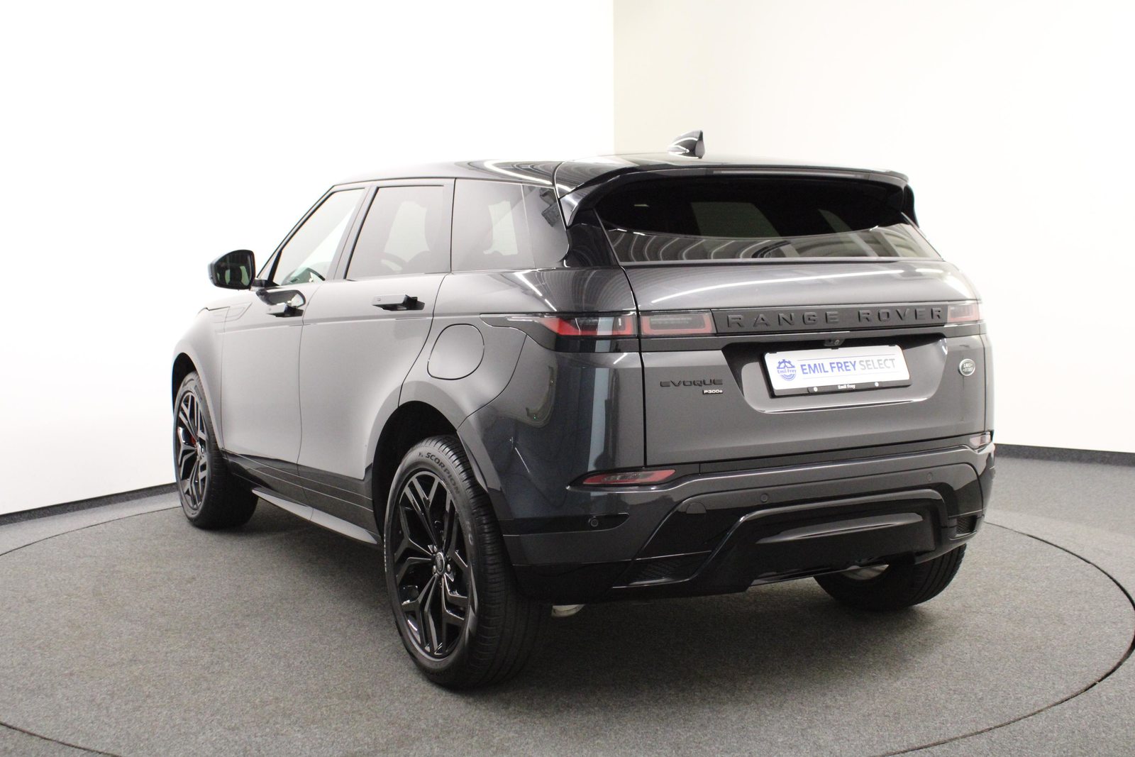 LAND ROVER Range Rover Evoque 1.5 T 300e R-Dynamic HSE, Plug-in-Hybrid Petrol/Electric, Second hand / Used, Automatic - 3