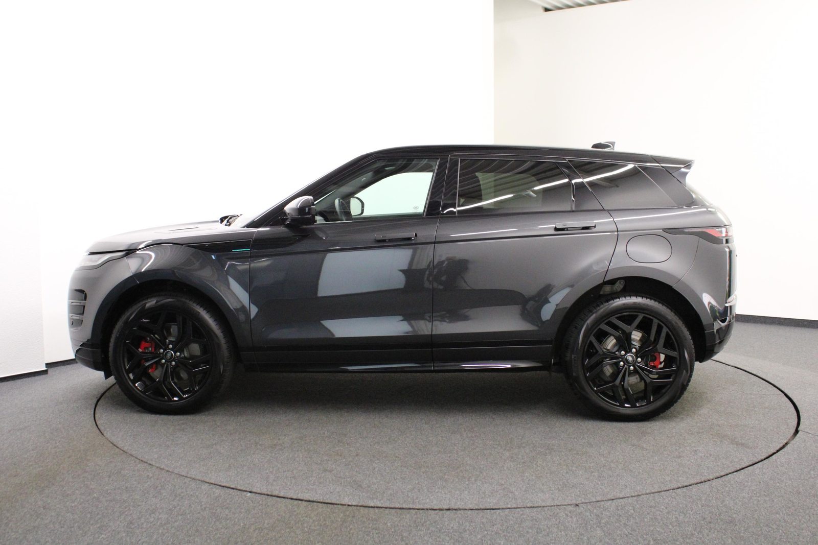 LAND ROVER Range Rover Evoque 1.5 T 300e R-Dynamic HSE, Plug-in-Hybrid Petrol/Electric, Second hand / Used, Automatic - 4