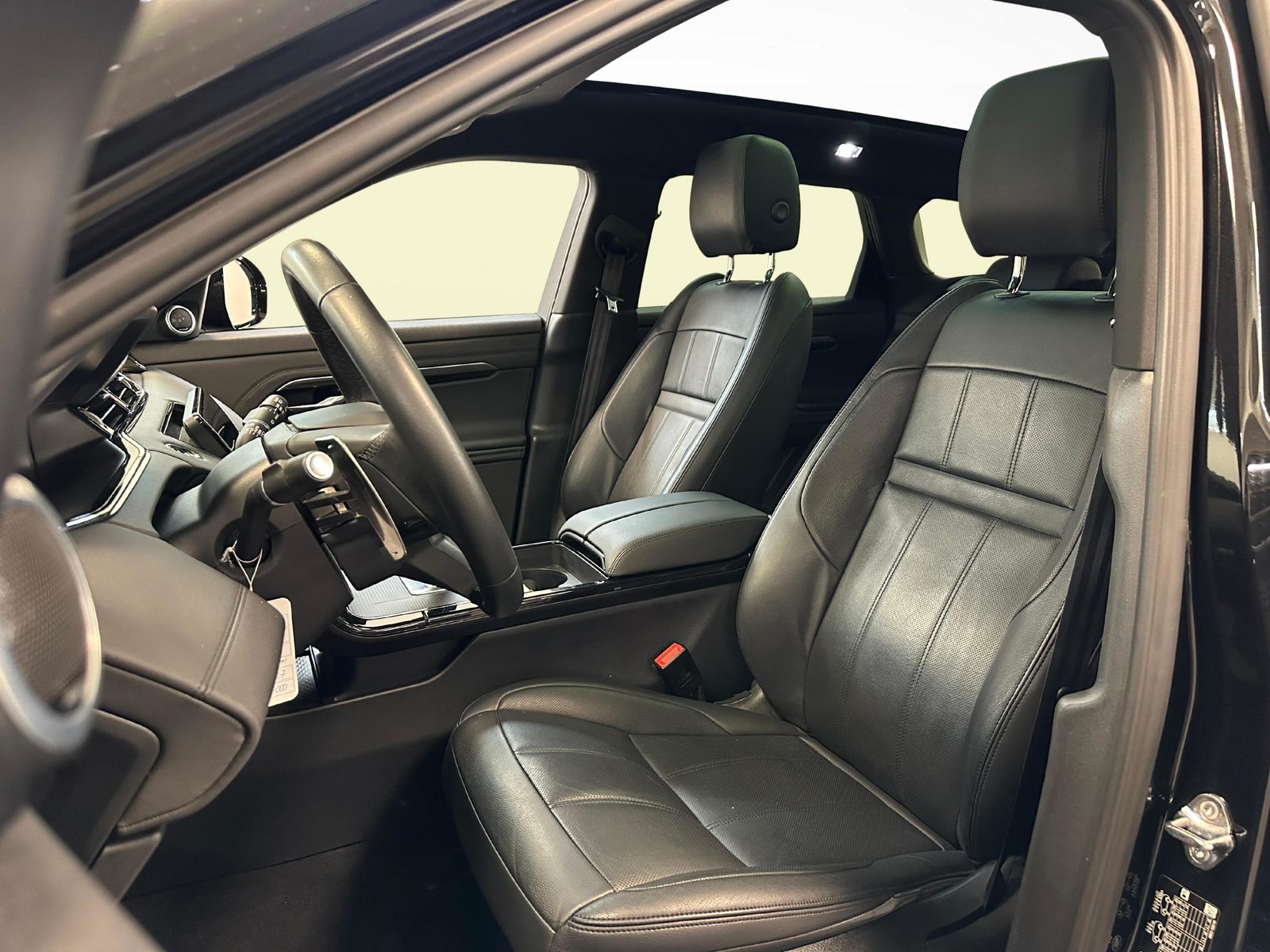 LAND ROVER Range Rover Evoque 1.5 T 300e R-Dynamic SE, Plug-in-Hybrid Benzin/Elektro, Occasion / Gebraucht, Automatik - 5