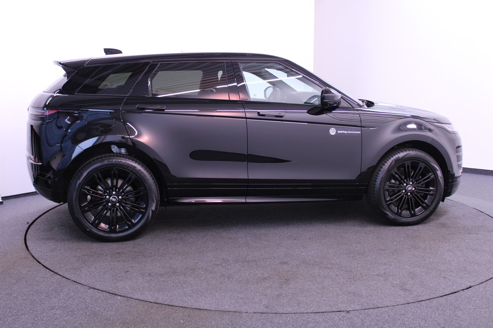 LAND ROVER Range Rover Evoque 1.5 T 270e Dynamic SE, Plug-in-Hybrid Benzin/Elektro, Occasion / Gebraucht, Automatik - 3