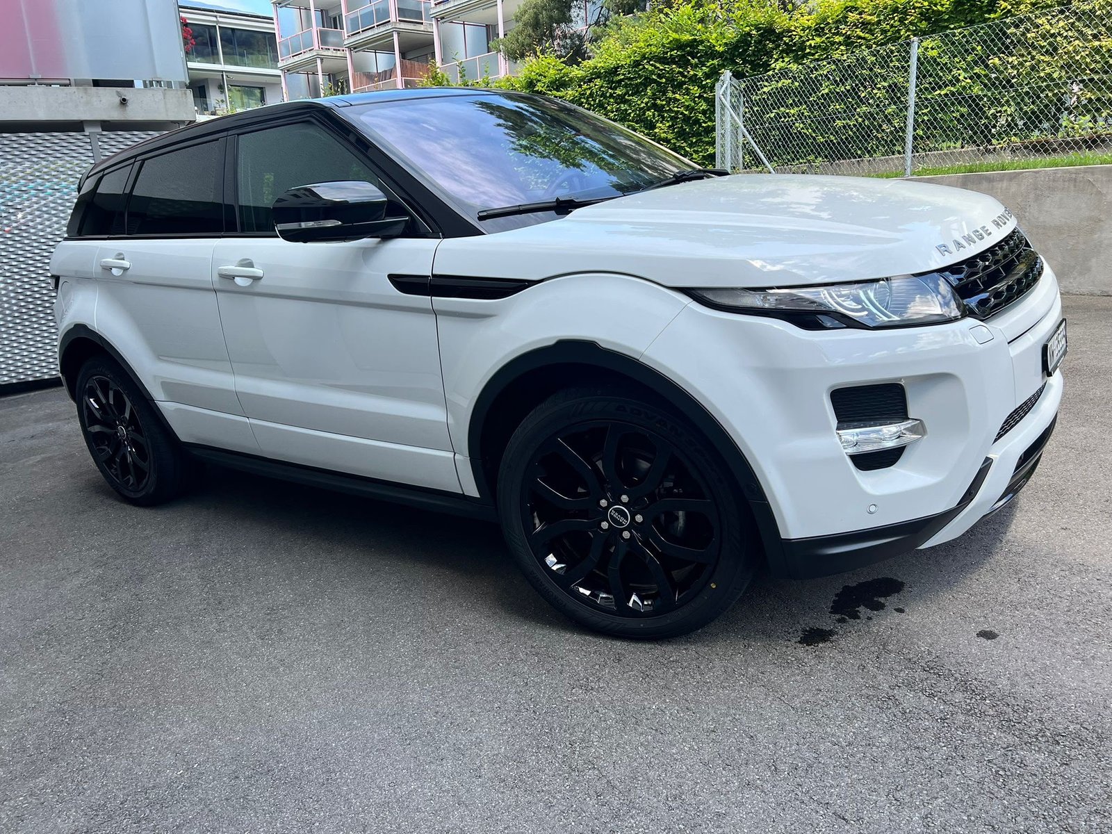 LAND ROVER Range Rover Evoque 2.0 Si4 Prestige AT6, Benzin, Occasion / Gebraucht, Automatik - 2