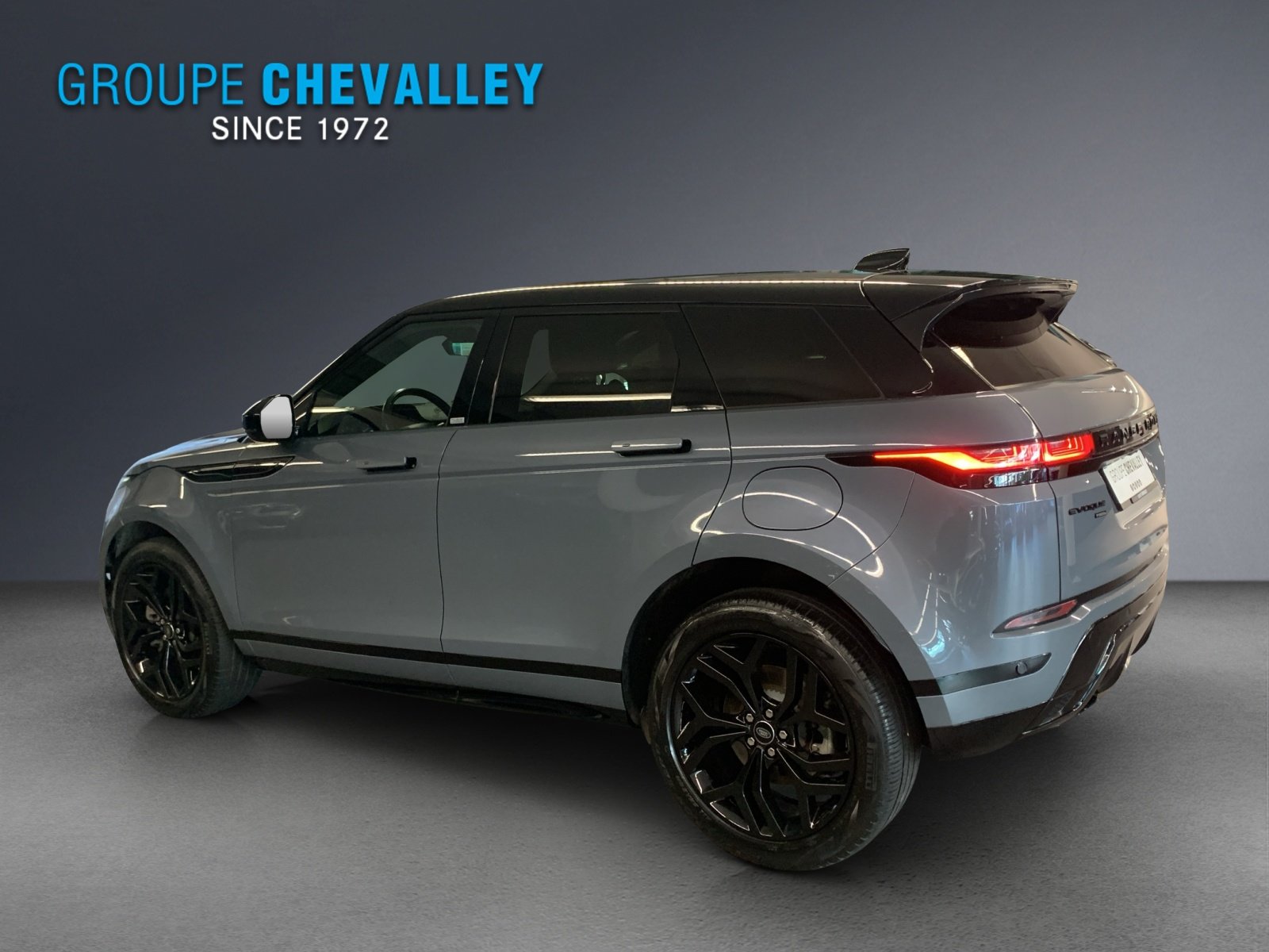 LAND ROVER Evoque R-Dynamic SE, Plug-in-Hybrid Benzin/Elektro, Occasion / Gebraucht, Automatik - 3