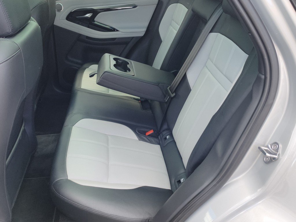 LAND ROVER Range Rover Evoque 2.0 T 250 First Edition, Mild-Hybrid Petrol/Electric, Second hand / Used, Automatic - 4