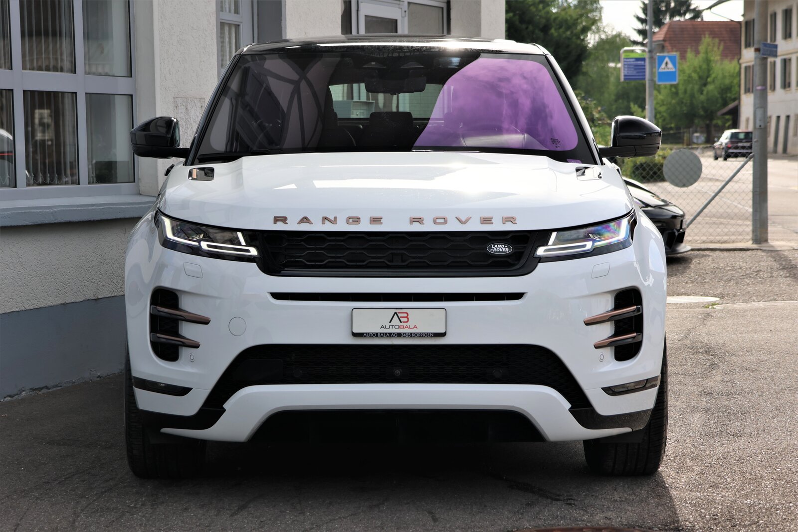 LAND ROVER Range Rover Evoque R-Dynamic P 250 AB AT9, Mild-Hybrid Petrol/Electric, Second hand / Used, Automatic - 2
