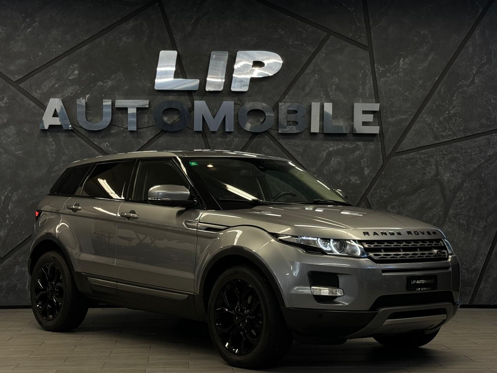 LAND ROVER Range Rover Evoque 2.2 TD4 Pure AT6, Diesel, Second hand / Used, Automatic - 3