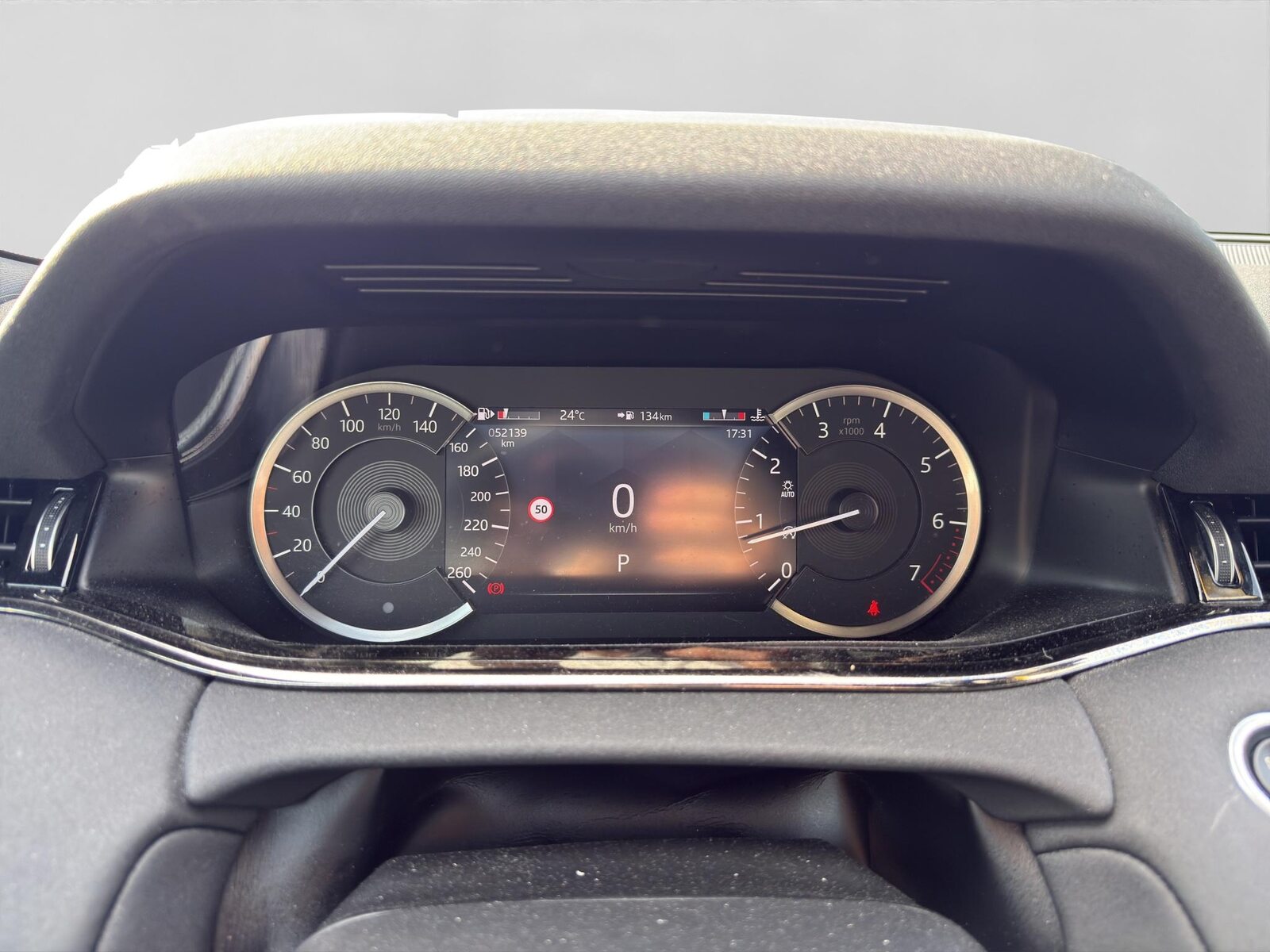 LAND ROVER Range Rover Evoque 2.0 T 250 R-Dynamic SE, Hybride Léger Essence/Électricité, Occasion / Utilisé, Automatique - 3