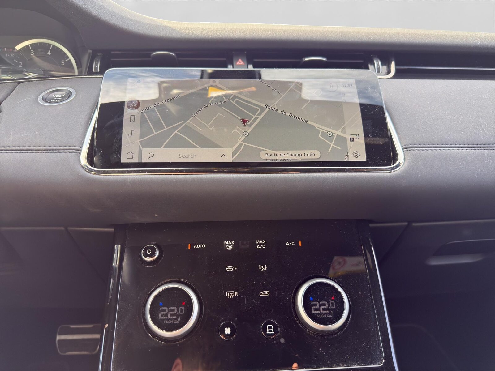 LAND ROVER Range Rover Evoque 2.0 T 250 R-Dynamic SE, Hybride Léger Essence/Électricité, Occasion / Utilisé, Automatique - 5