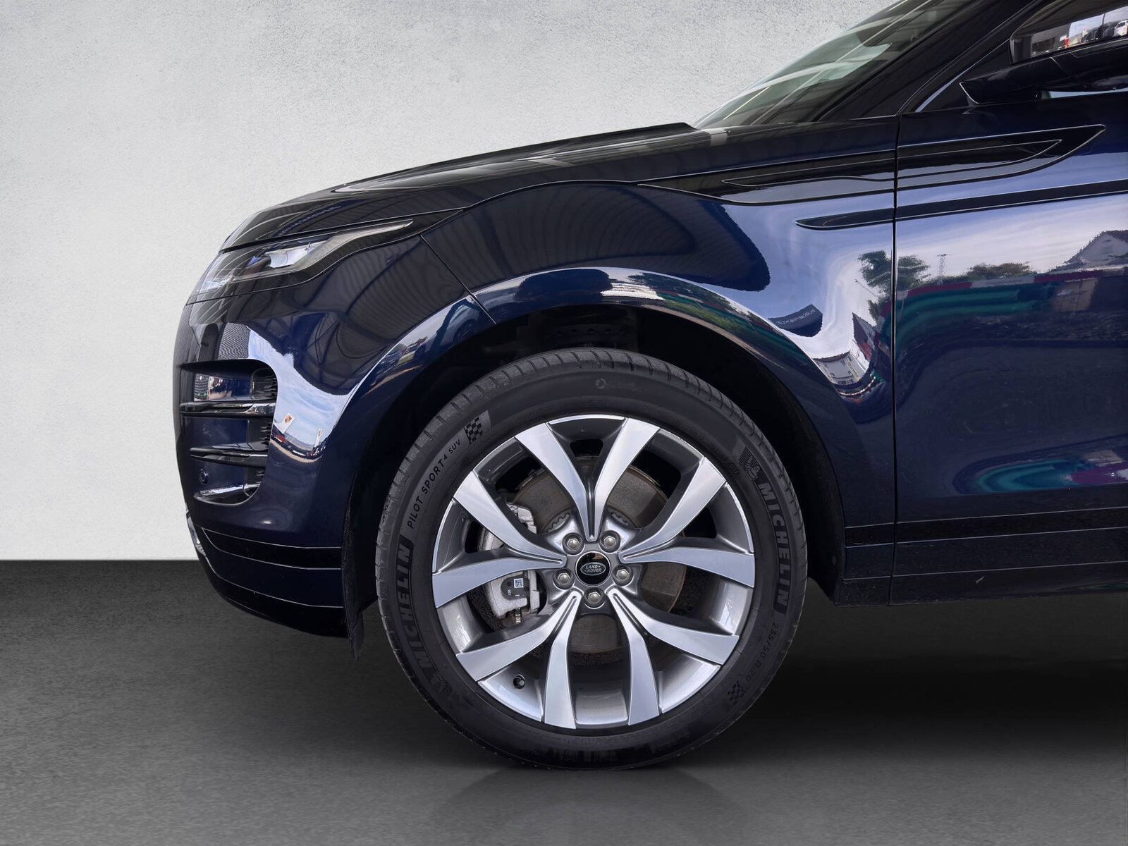 LAND ROVER Range Rover Evoque 1.5 T 300e R-Dynamic S, Plug-in-Hybrid Benzin/Elektro, Occasion / Gebraucht, Automatik - 6