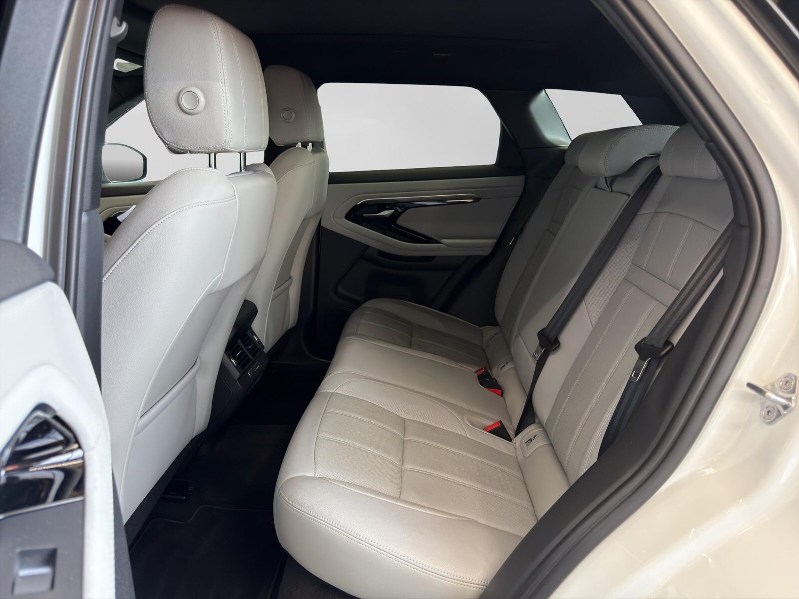 LAND ROVER Range Rover Evoque 2.0 T S, Mild-Hybrid Benzin/Elektro, Occasion / Gebraucht, Automatik - 7
