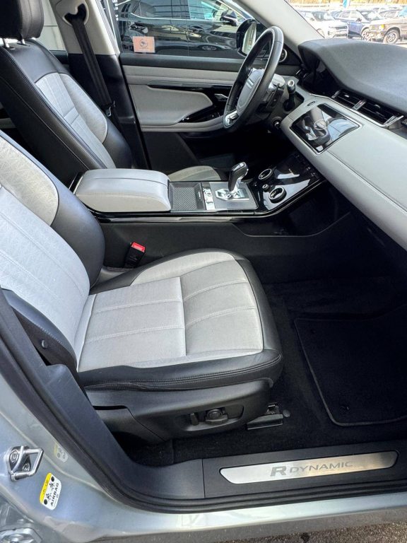 LAND ROVER RANGE ROVER EVOQUE 2.0 D 240 R-Dynamic HSE, Plug-in-Hybrid Benzin/Elektro, Occasion / Gebraucht, Automatik - 2