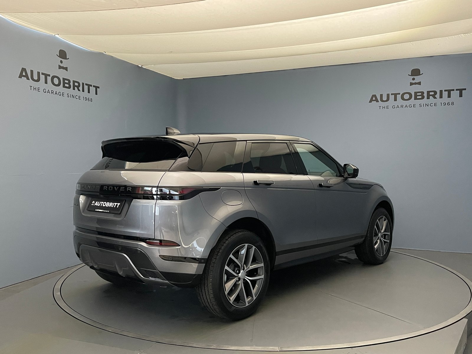 LAND ROVER Range Rover Evoque 1.5 T 270e Dynamic SE, Plug-in-Hybrid Benzin/Elektro, Vorführwagen, Automatik - 4