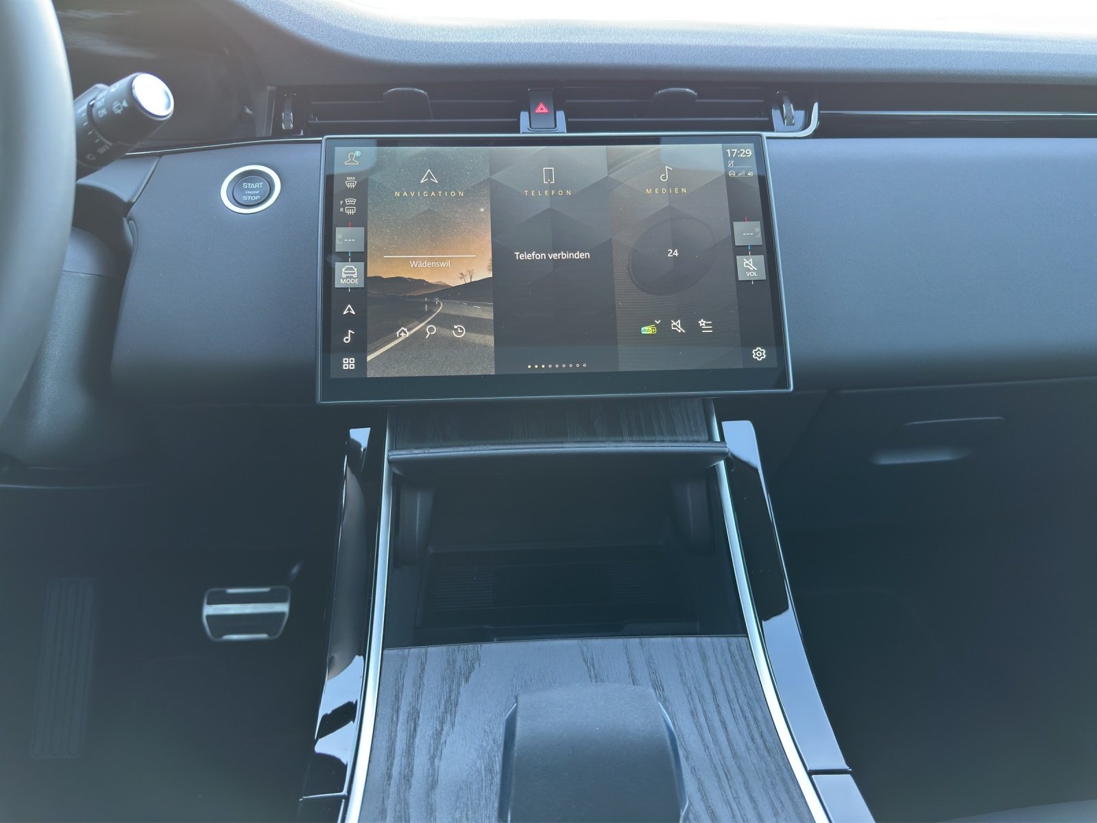 LAND ROVER Range Rover Evoque 1.5 T 270e Dynamic SE, Plug-in-Hybrid Benzina/Elettrica, Auto dimostrativa, Automatico - 6