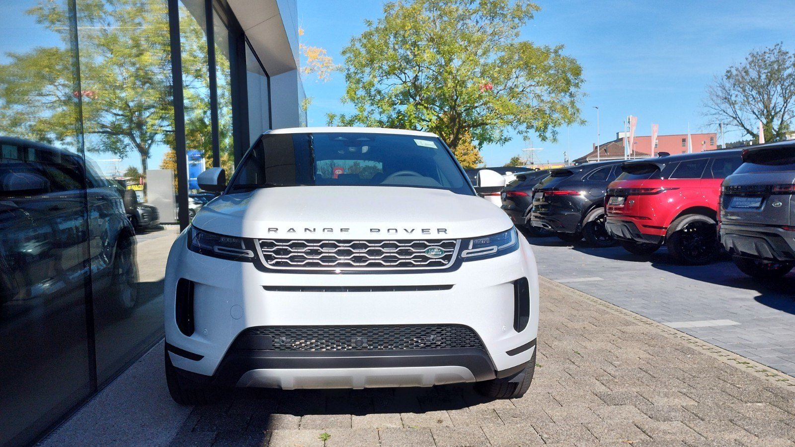 LAND ROVER Range Rover Evoque P 300e SE AT8, Plug-in-Hybrid Benzina/Elettrica, Auto dimostrativa, Automatico - 4