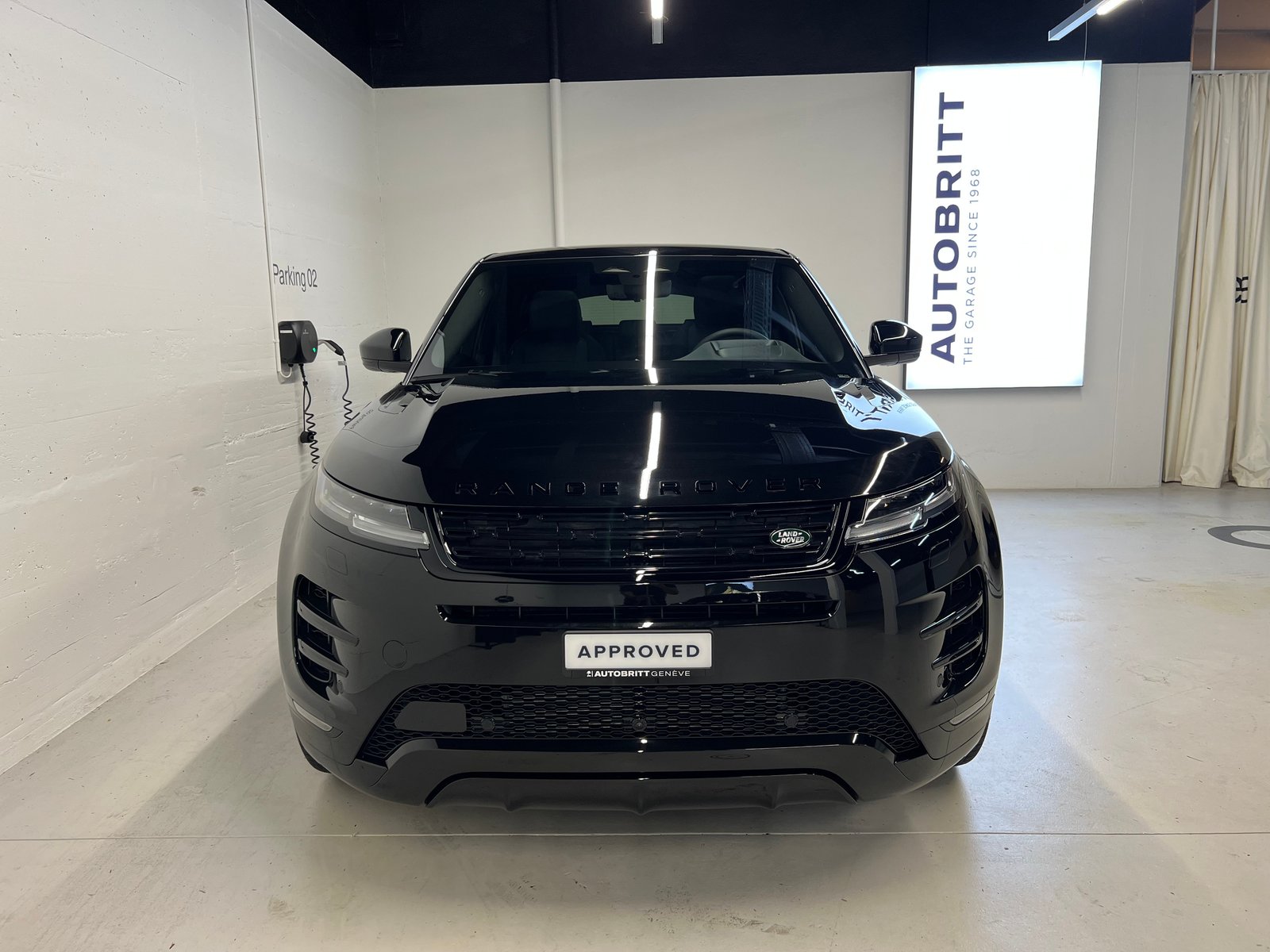 LAND ROVER Range Rover Evoque 1.5 T 270e Dynamic SE, Plug-in-Hybrid Petrol/Electric, Ex-demonstrator, Automatic - 2