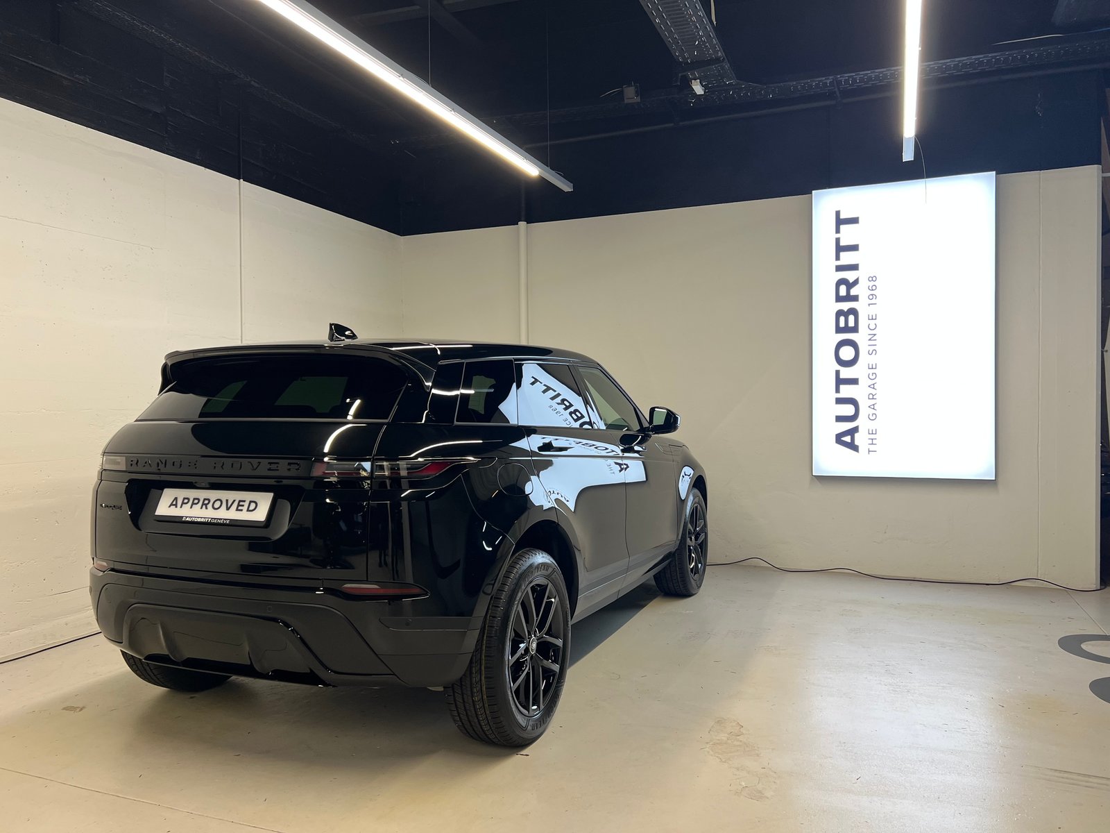 LAND ROVER Range Rover Evoque 1.5 T S 2WD S, Mild-Hybrid Benzin/Elektro, Vorführwagen, Automatik - 2