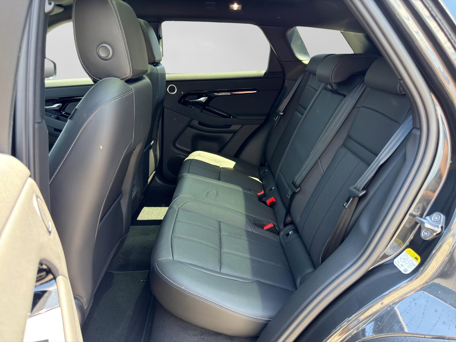 LAND ROVER Range Rover Evoque 1.5 T 270e Hoxton Edition, Plug-in-Hybrid Benzina/Elettrica, Auto dimostrativa, Automatico - 7