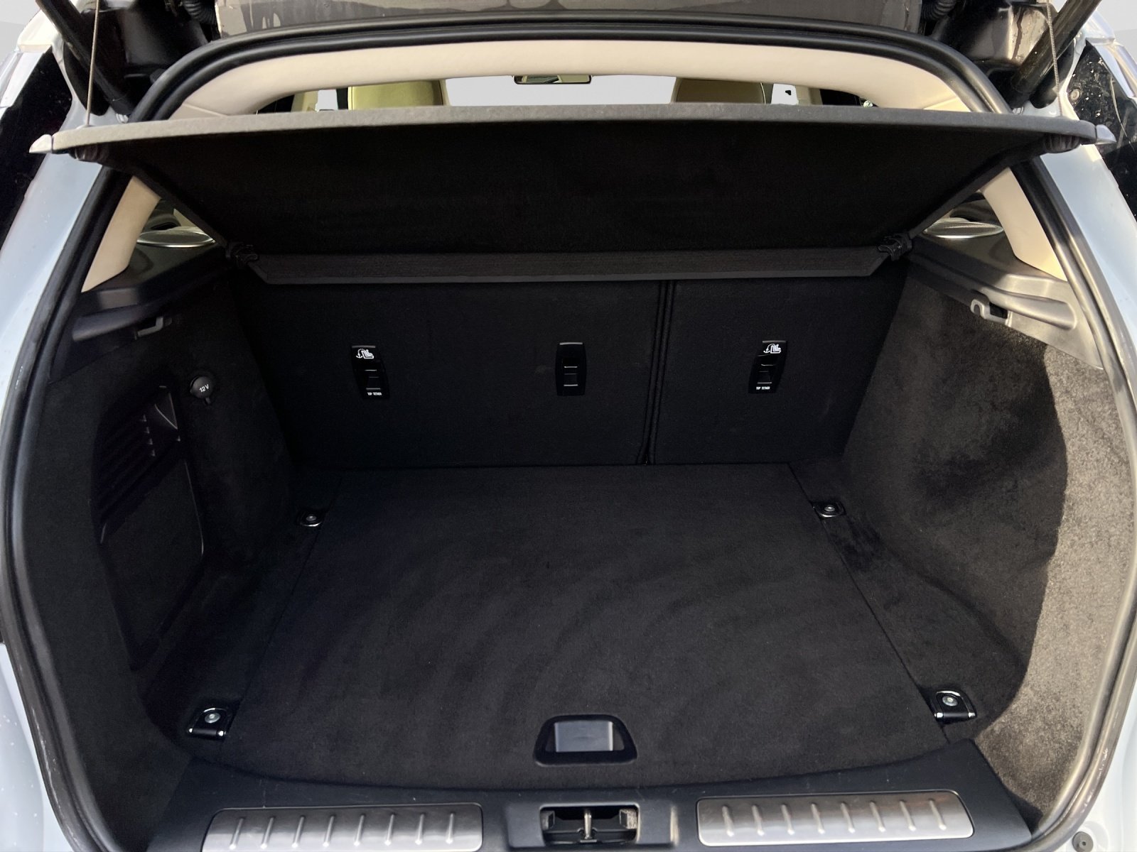 LAND ROVER Range Rover Evoque 2.0 Si4 Autobiography AT9, Benzin, Occasion / Gebraucht, Automat - 4