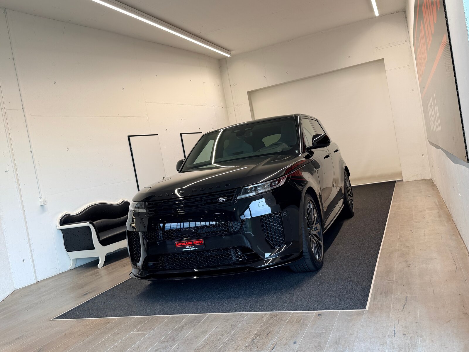LAND ROVER Range Rover Sport P635 4.4 V8 SV, Essence, Voiture de démonstration, Automatique - 3