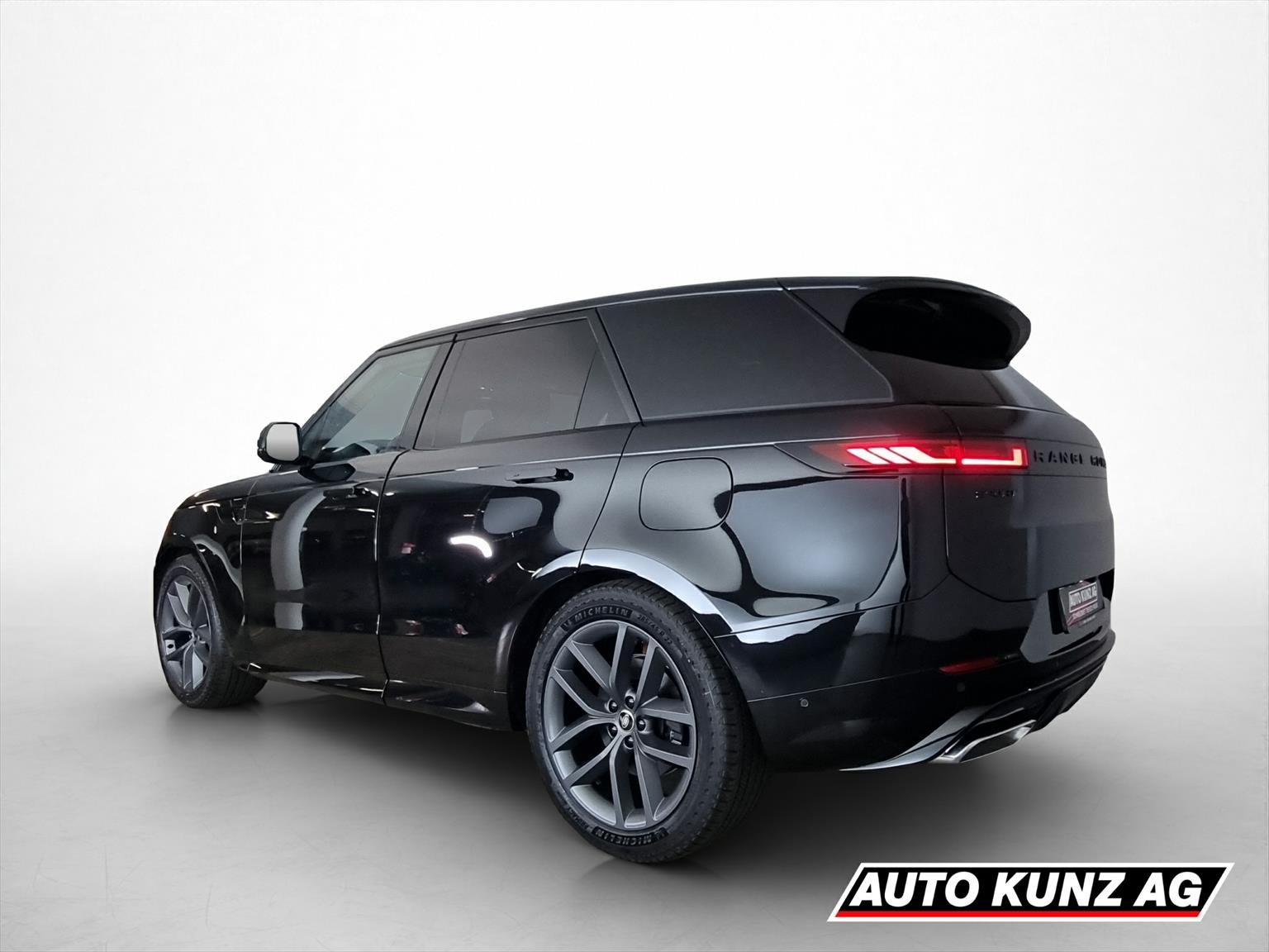 LAND ROVER Range Rover Sport 3.0 PHEV Dynamic SE, Plug-in-Hybrid Petrol/Electric, Pre-registered new car, Automatic - 4