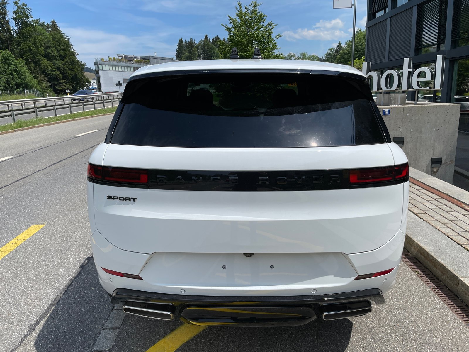 LAND ROVER Range Rover Sport P440e 3.0 Si6 PHEV Dynamic HSE, Plug-in-Hybrid Benzin/Elektro, Neuwagen, Automatik - 6