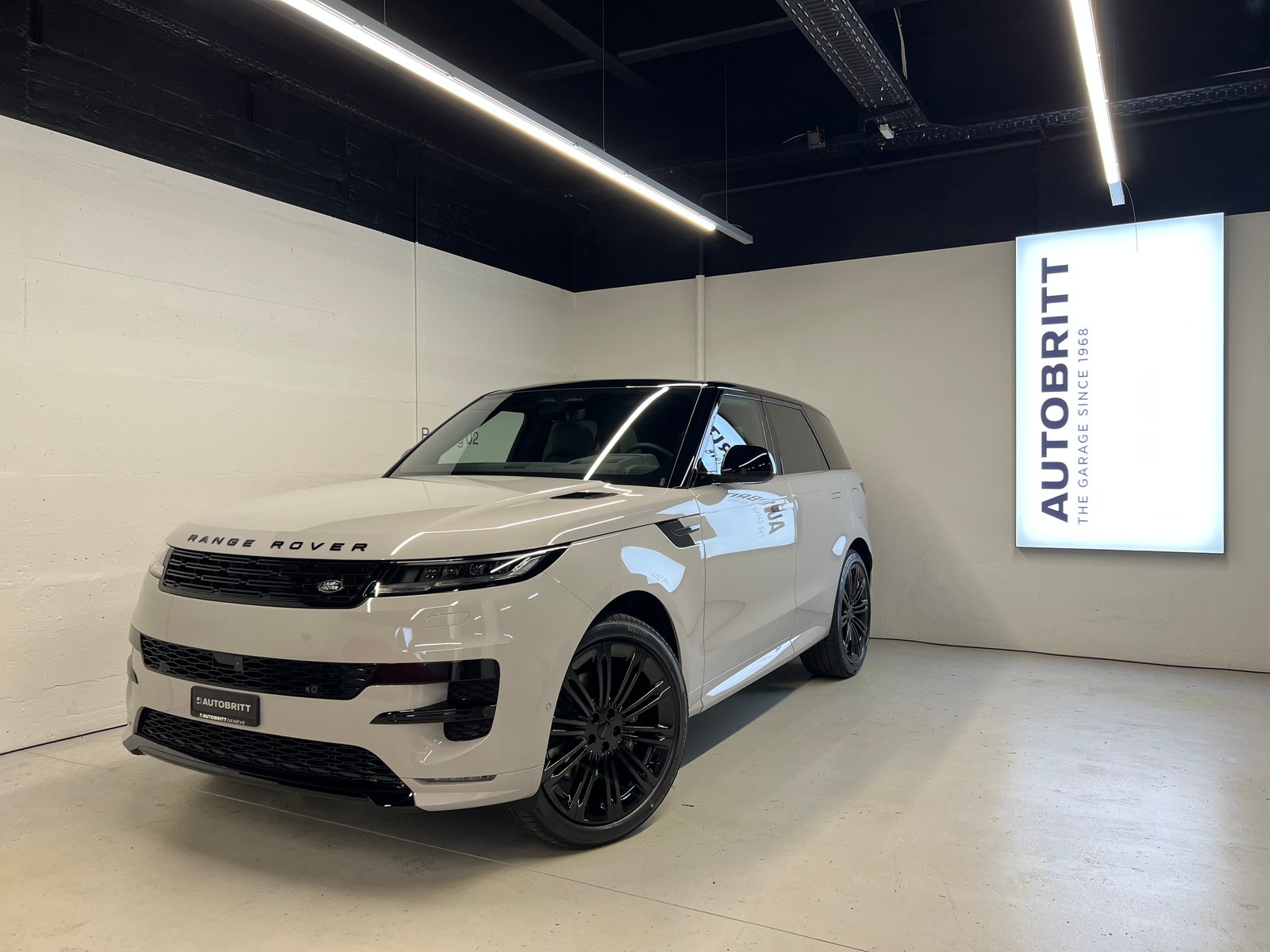 LAND ROVER Range Rover Sport 3.0 I6 P460e SE Dynamic