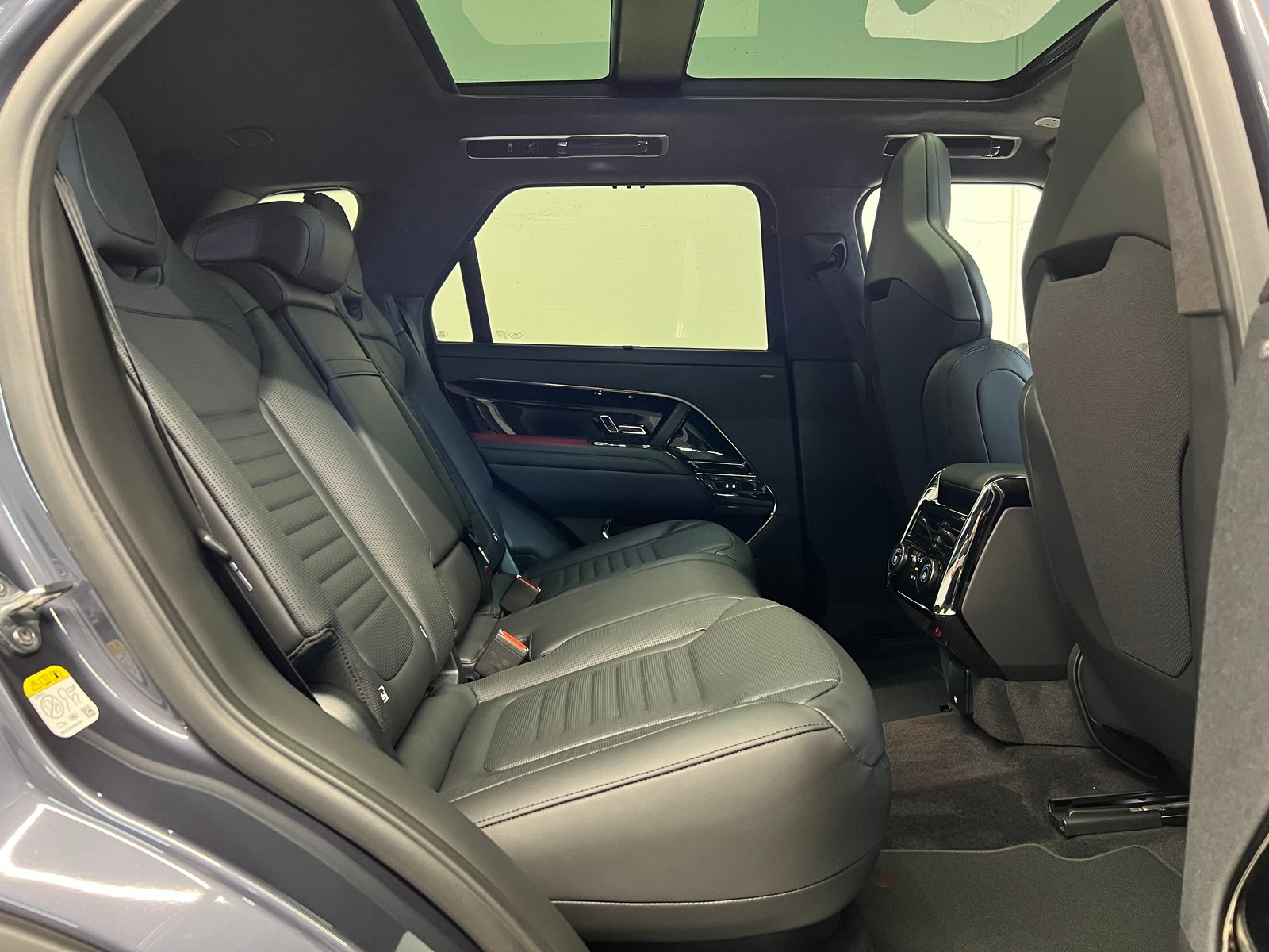LAND ROVER Range Rover Sport 4.4 V8 SV, Mild-Hybrid Petrol/Electric, New car, Automatic - 7