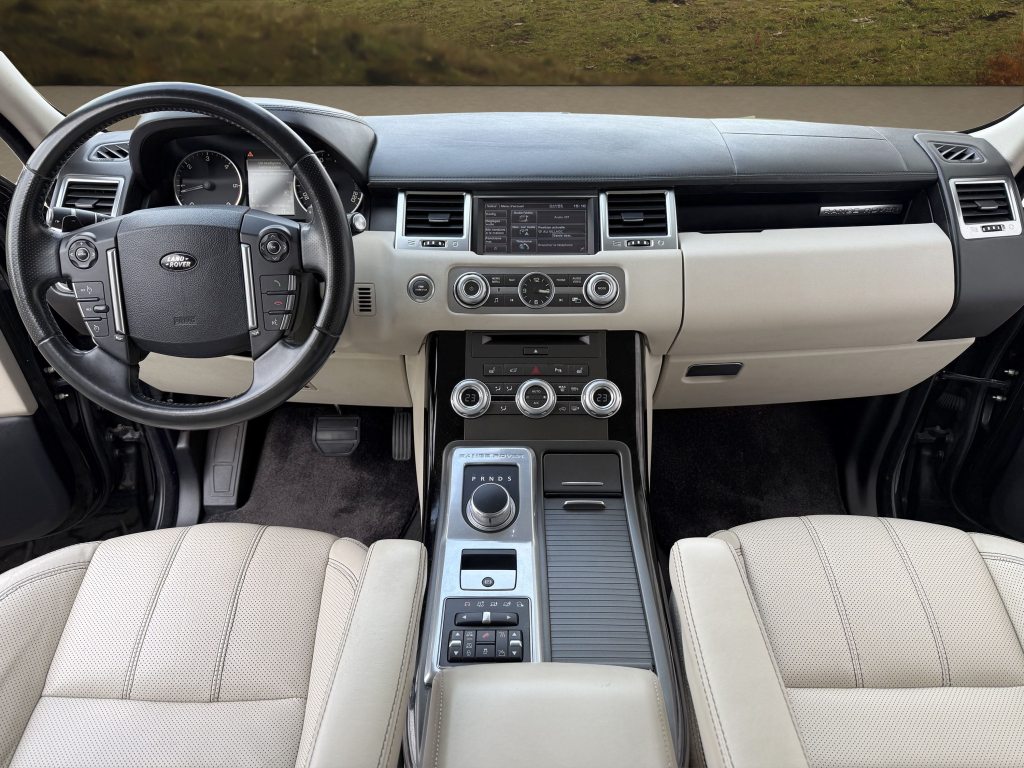 LAND ROVER RANGE ROVER SPORT 3.0 SDV6 HSE, Diesel, Occasion / Utilisé, Automatique - 7