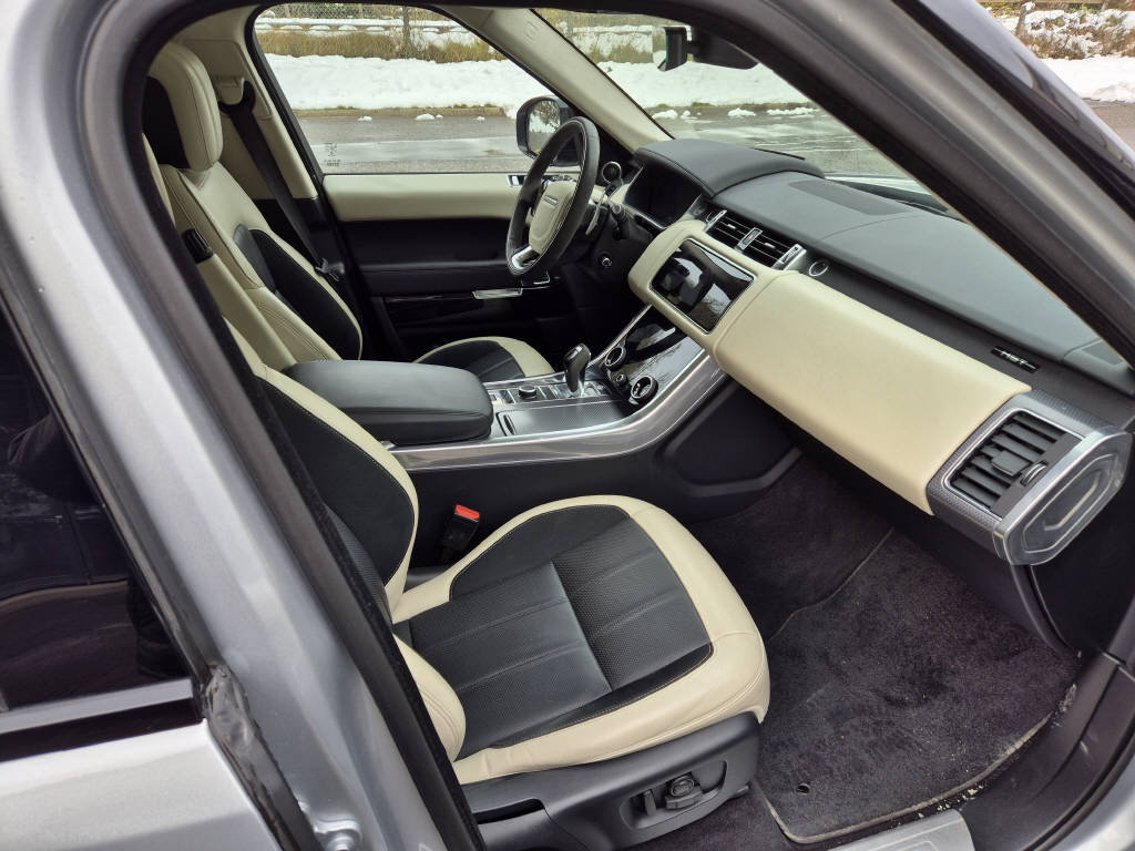 LAND ROVER Range Rover Sport 3.0 I6 HST, Mild-Hybrid Benzin/Elektro, Occasion / Gebraucht, Automatik - 7