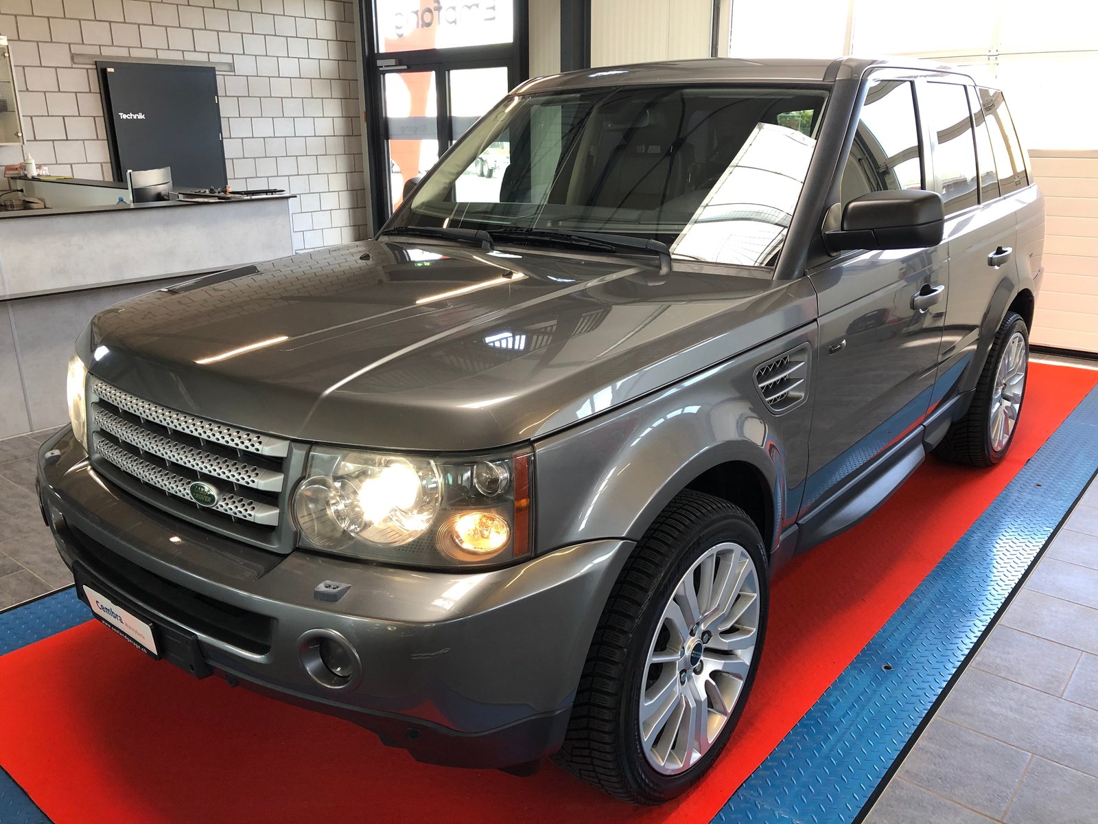 LAND ROVER Range Rover Sport 3.6 Td8 HSE Automatic, Diesel, Second hand / Used, Automatic - 5