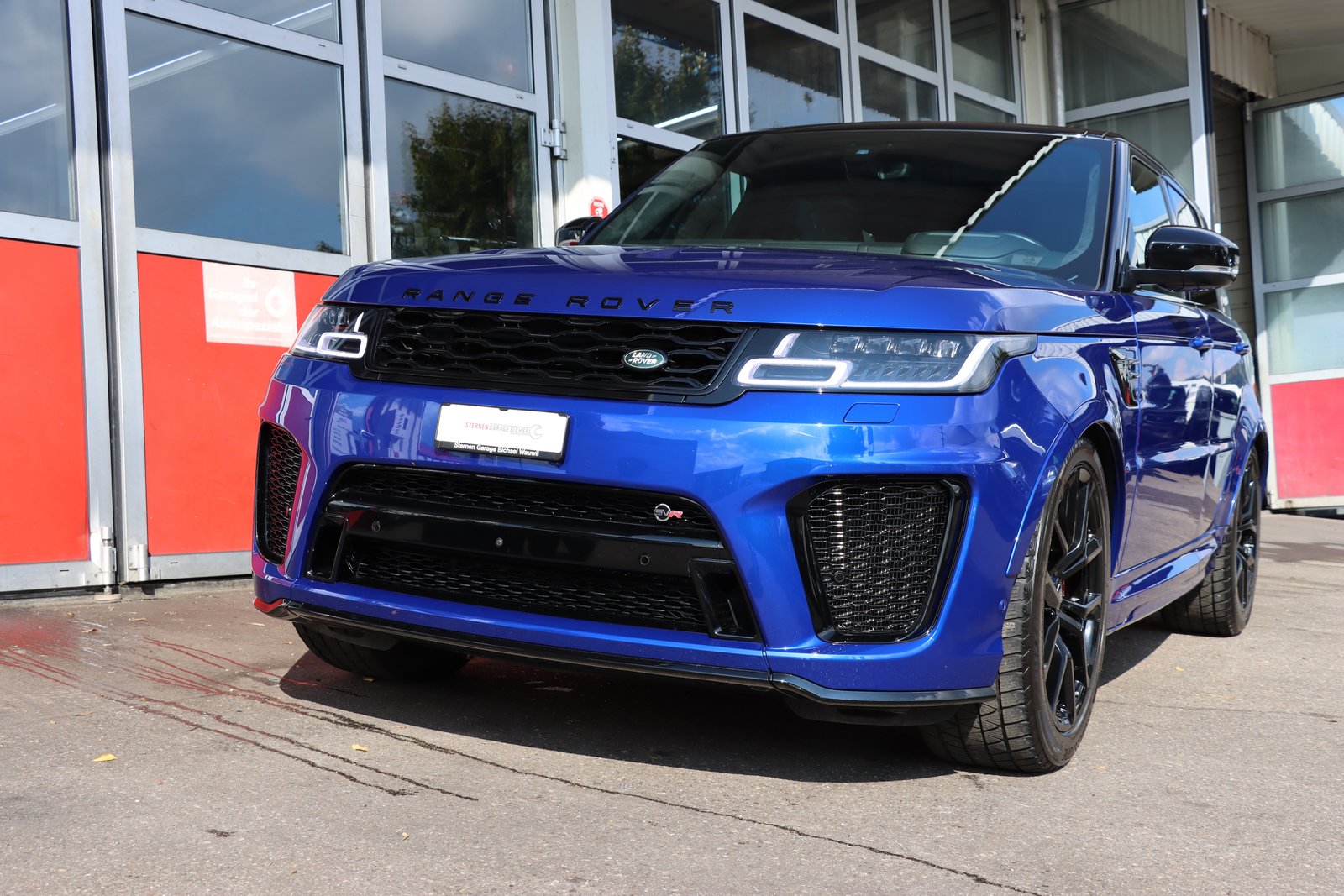 LAND ROVER Range Rover Sport 5.0 V8 S/C SVR Automatic, Benzin, Occasion / Gebraucht, Automatik - 2