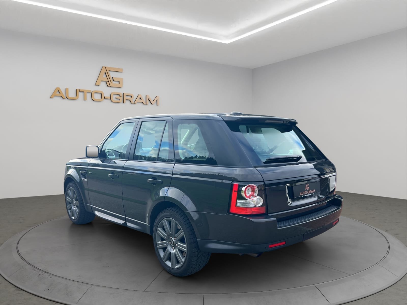 LAND ROVER Range Rover Sport 3.0 TDV6 Autobiography Automatic, Diesel, Second hand / Used, Automatic - 3
