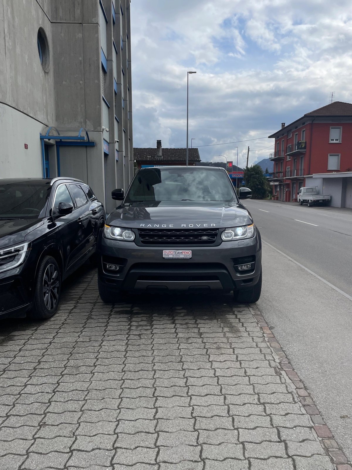 LAND ROVER Range Rover Sport 3.0 SDV6 HSE Dynamic Automatic, Diesel, Occasion / Gebraucht, Automatik - 2