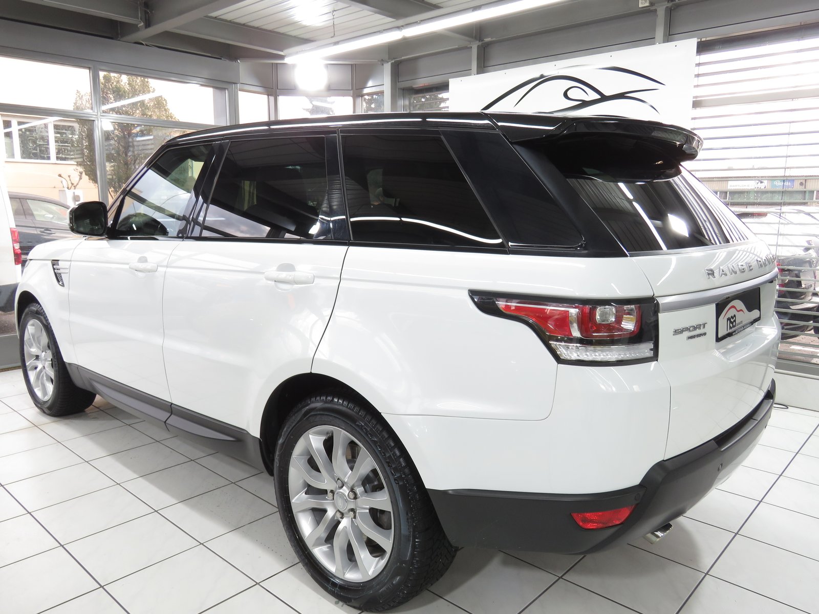 LAND ROVER Range Rover Sport 3.0 SDV6 HSE Automat, Diesel, Occasion / Gebraucht, Automatik - 6