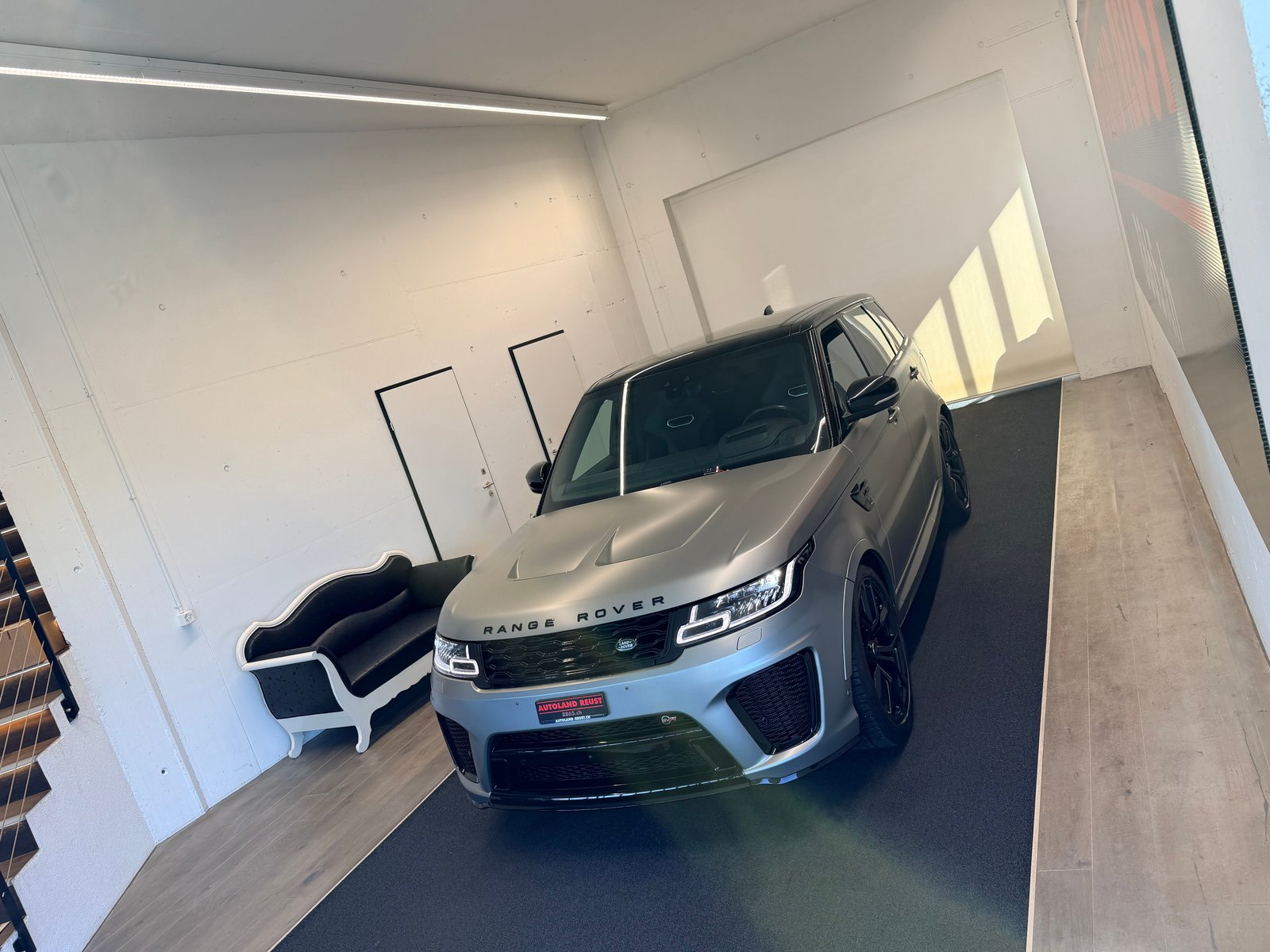 LAND ROVER Range Rover Sport 5.0 V8 S/C SVR Automatic, Petrol, Second hand / Used, Automatic - 4