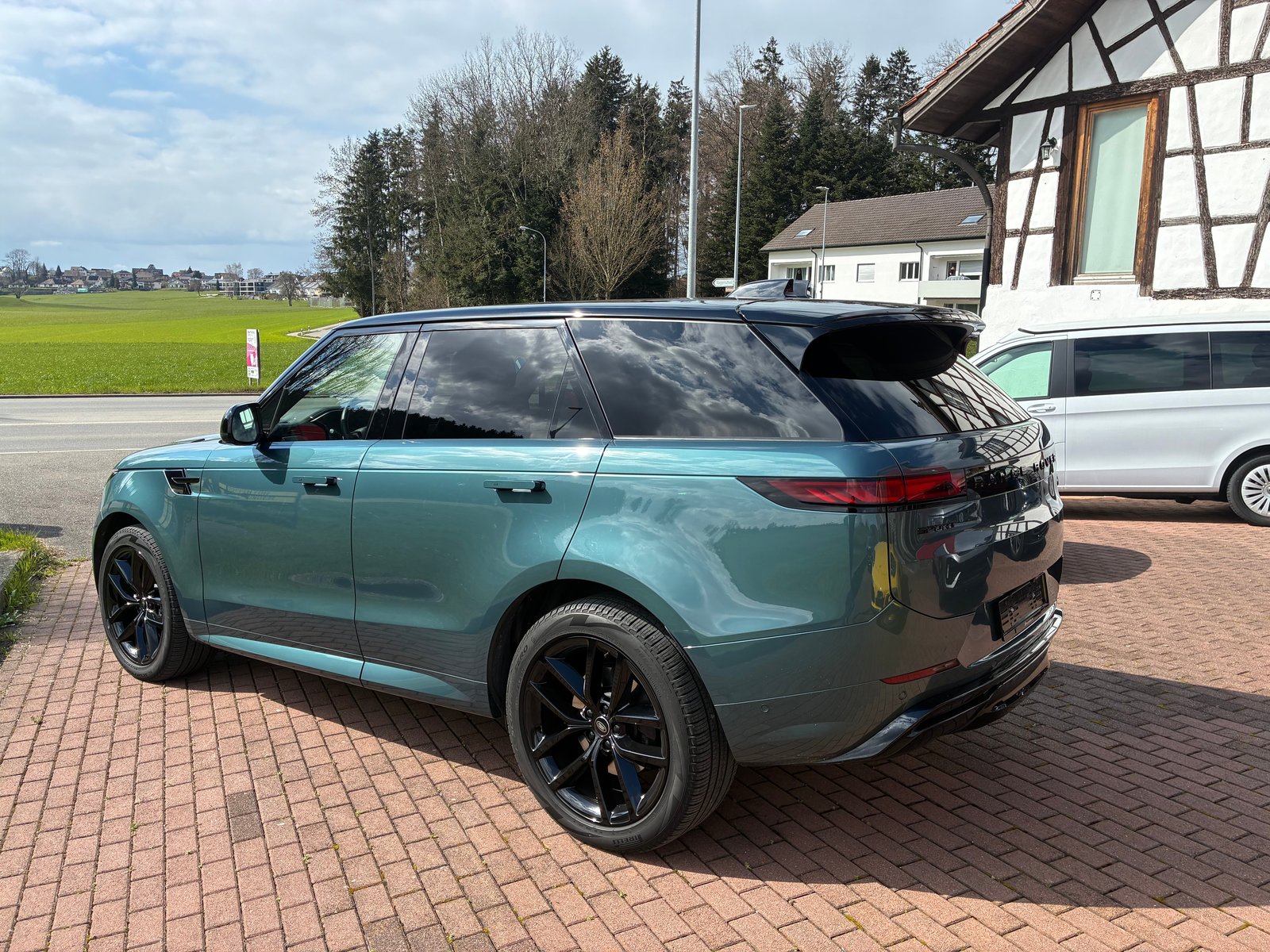 LAND ROVER Range Rover Sport 3.0 Diesel 350 PS Dynamic, Diesel, Occasion / Gebraucht, Automatik - 3