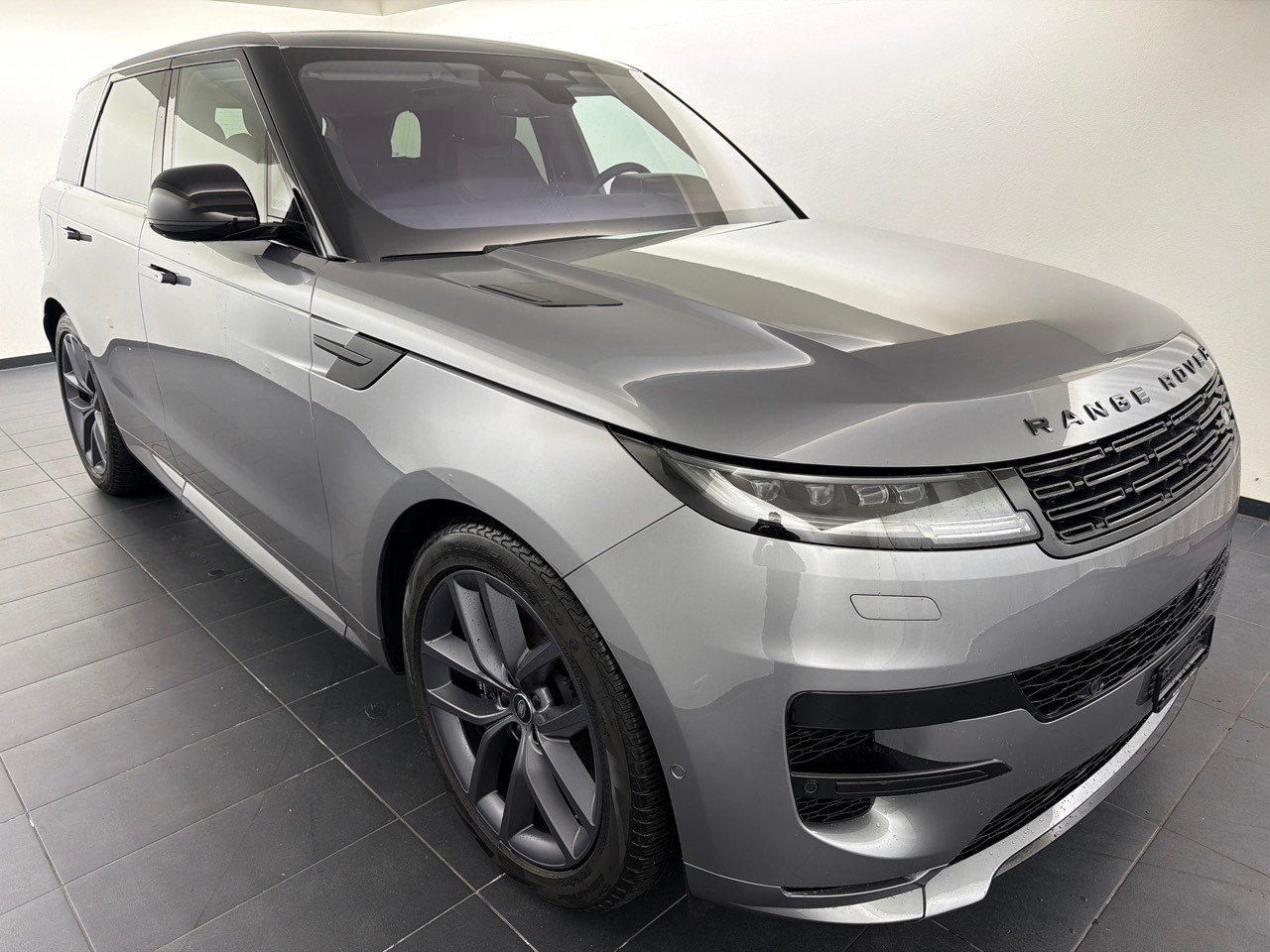 LAND ROVER RR Sport D300 MHEV Dyn SE, Mild-Hybrid Diesel/Electric, Second hand / Used, Automatic - 4