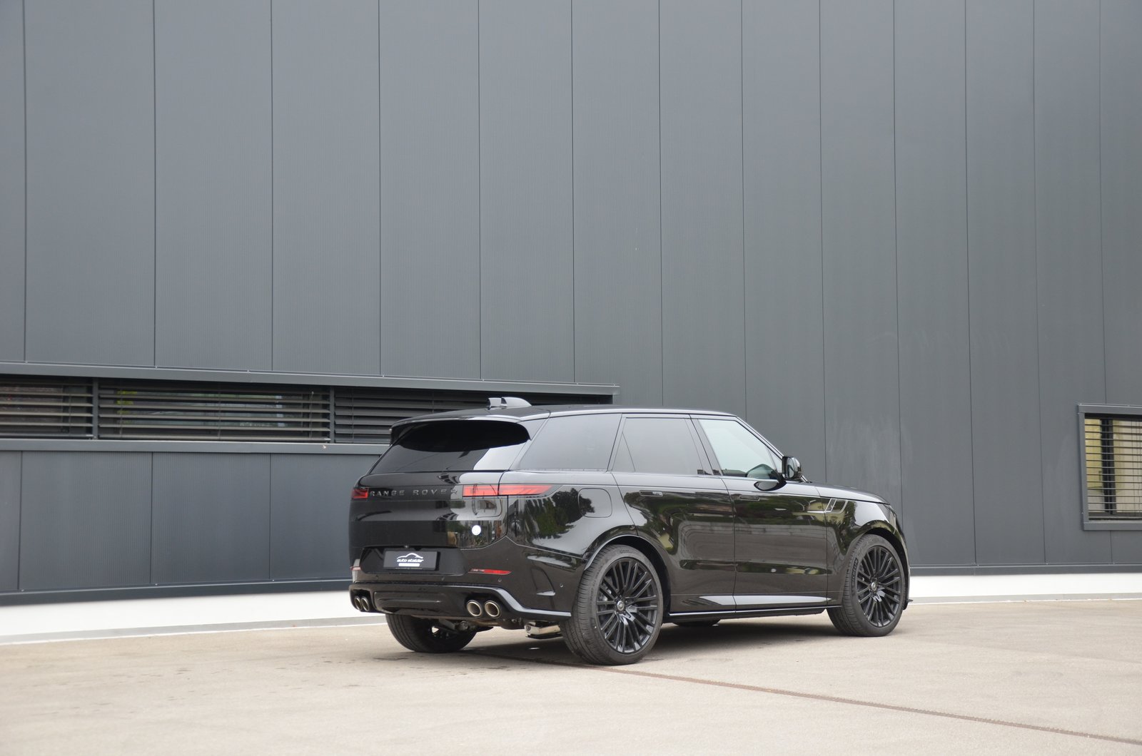 LAND ROVER Range Rover Sport P635 4.4 V8 SV Edition One, Benzin, Occasion / Gebraucht, Automatik - 3