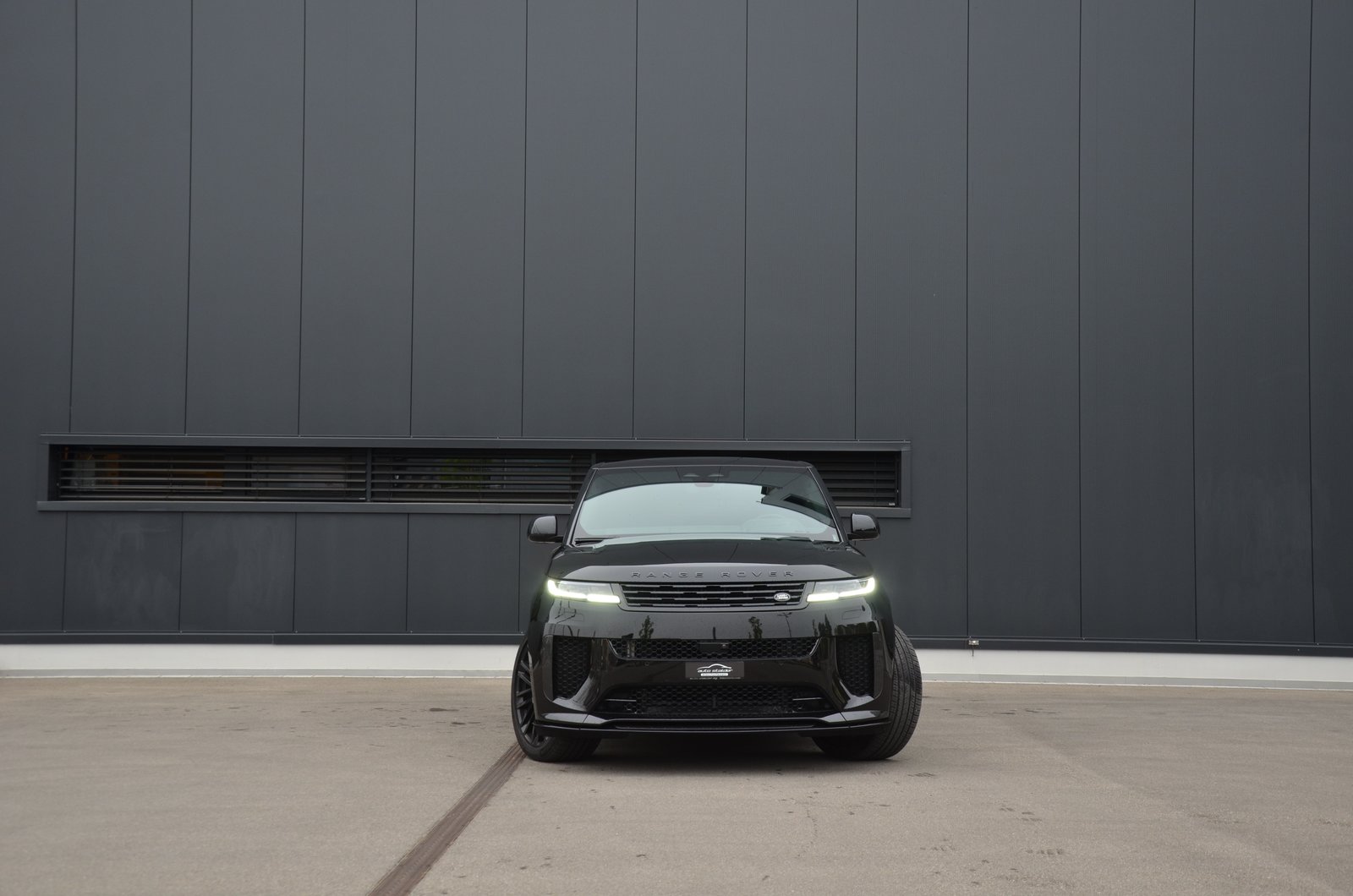 LAND ROVER Range Rover Sport P635 4.4 V8 SV Edition One, Benzin, Occasion / Gebraucht, Automatik - 6