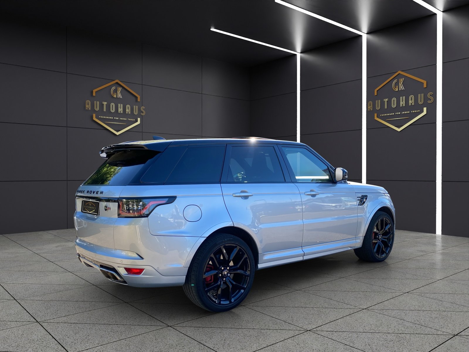 LAND ROVER Range Rover Sport 575 5.0 V8 S/C SVR Carbon Autom, Benzin, Occasion / Gebraucht, Automatik - 6