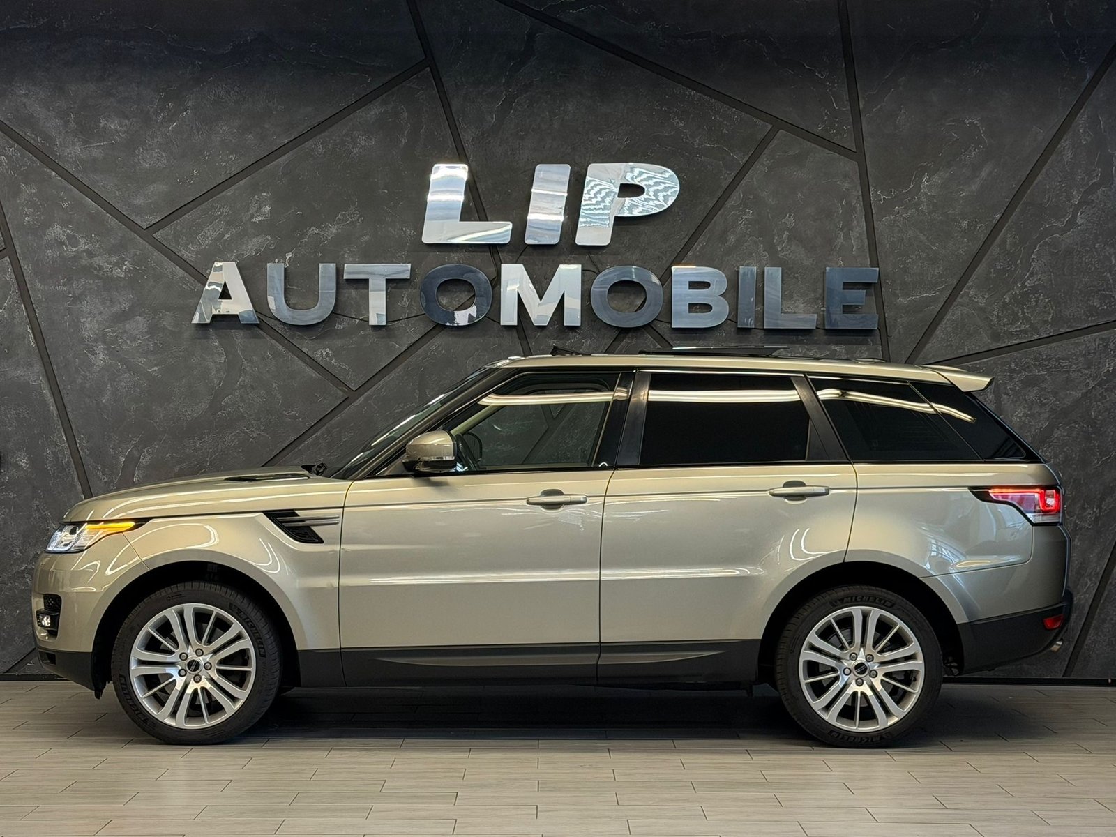 LAND ROVER Range Rover Sport 3.0 TDV6 SE Automatic, Diesel, Second hand / Used, Automatic - 5
