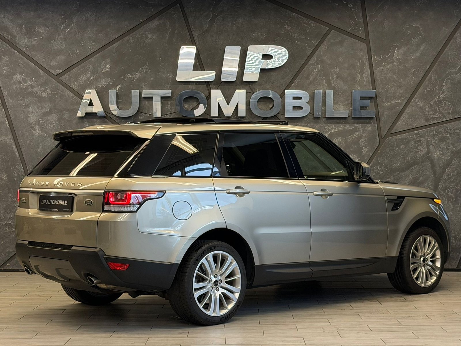 LAND ROVER Range Rover Sport 3.0 TDV6 SE Automatic, Diesel, Second hand / Used, Automatic - 6