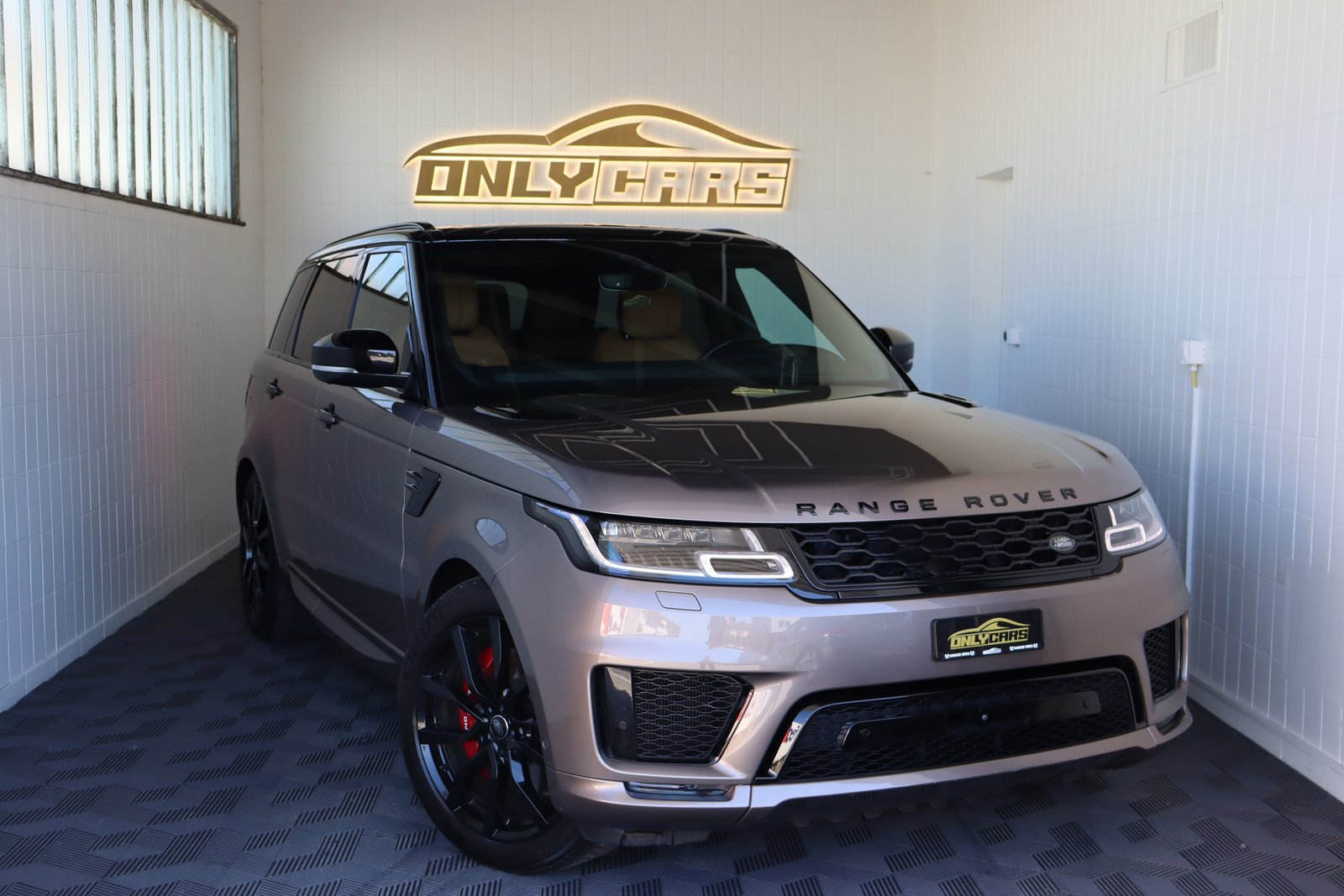 LAND ROVER RANGE ROVER SPORT 5.0 V8 S/C AB DYNAMIC AUTOMATIC