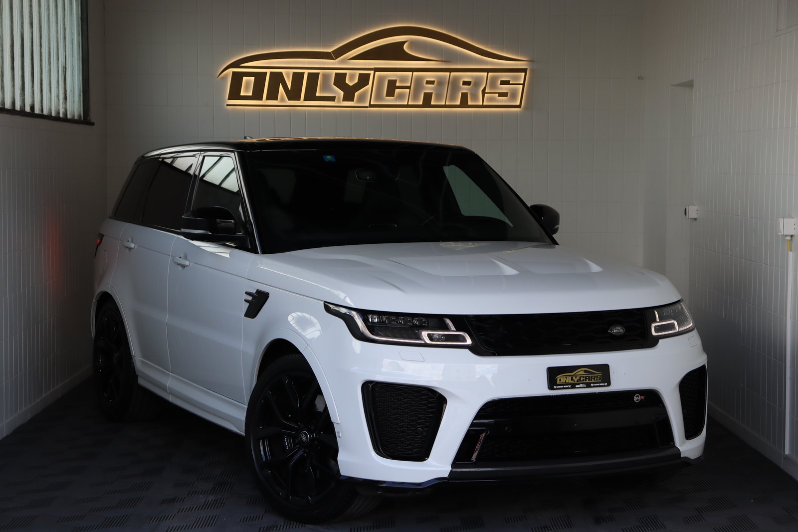 LAND ROVER Range Rover Sport 5.0 V8 S/C SVR Automatic