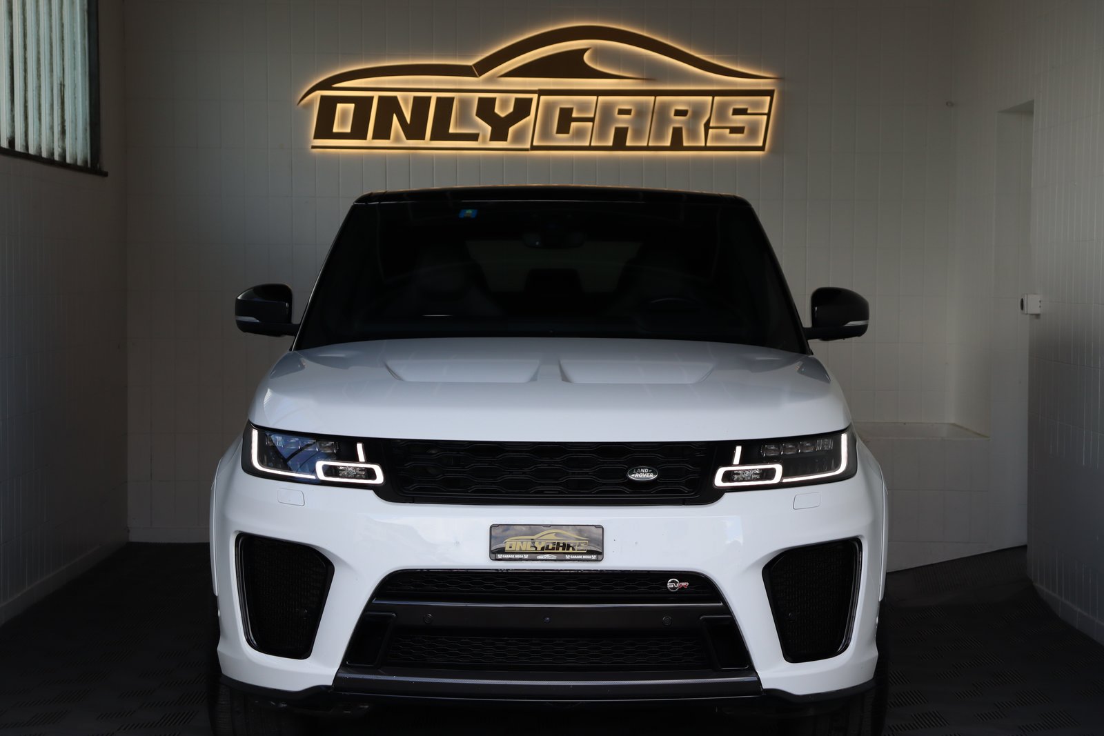 LAND ROVER Range Rover Sport 5.0 V8 S/C SVR Automatic, Benzin, Occasion / Gebraucht, Automatik - 2