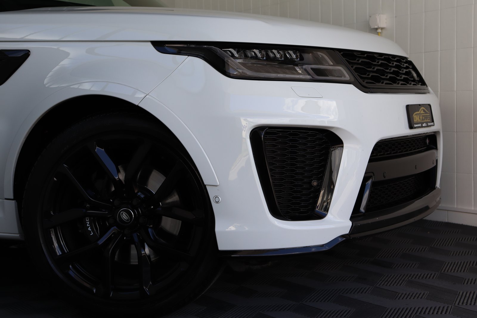 LAND ROVER Range Rover Sport 5.0 V8 S/C SVR Automatic, Benzin, Occasion / Gebraucht, Automatik - 4