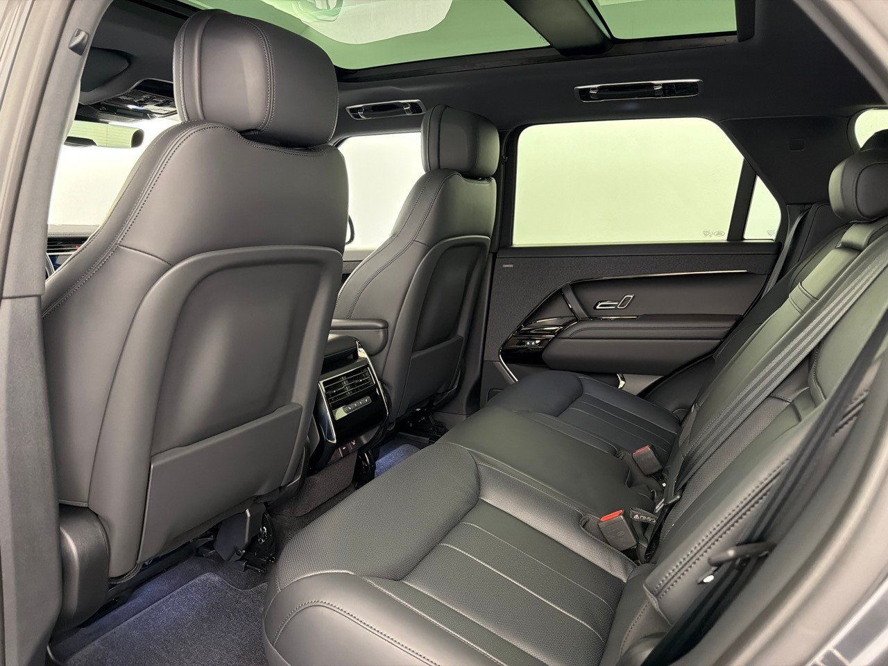 LAND ROVER RR Sport P460e Dyn. SE, Plug-in-Hybrid Benzin/Elektro, Occasion / Gebraucht, Automatik - 6