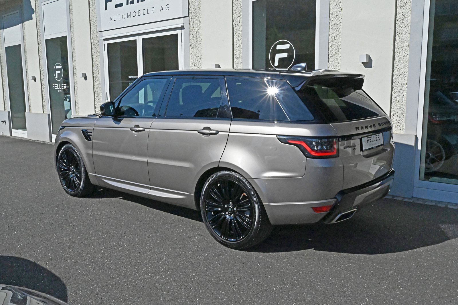 LAND ROVER Range Rover Sport D300 3.0D I6 MHEV HSE Dynamic A, Mild-Hybrid Diesel/Electric, Second hand / Used, Automatic - 7