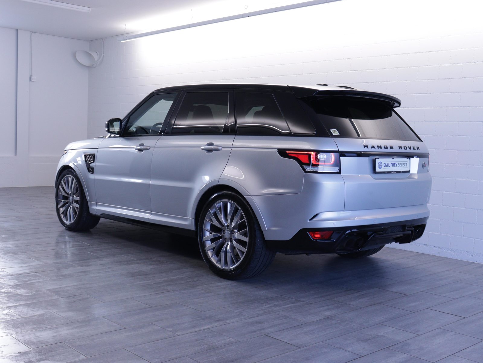 LAND ROVER Range Rover Sport 5.0 V8 SC SVR, Petrol, Second hand / Used, Automatic - 4